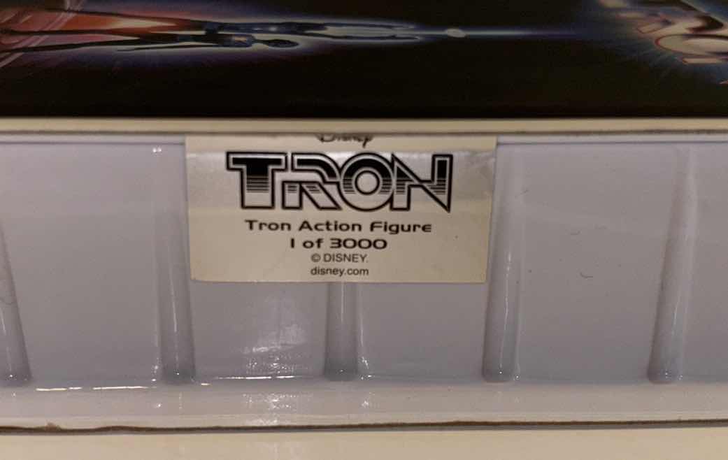 Photo 1 of NEW DIAMOND SELECT TOYS FACTORY SEALED DISNEY TRON ACTION FIGURE, LIMITED EDITION 1 OF 3,000