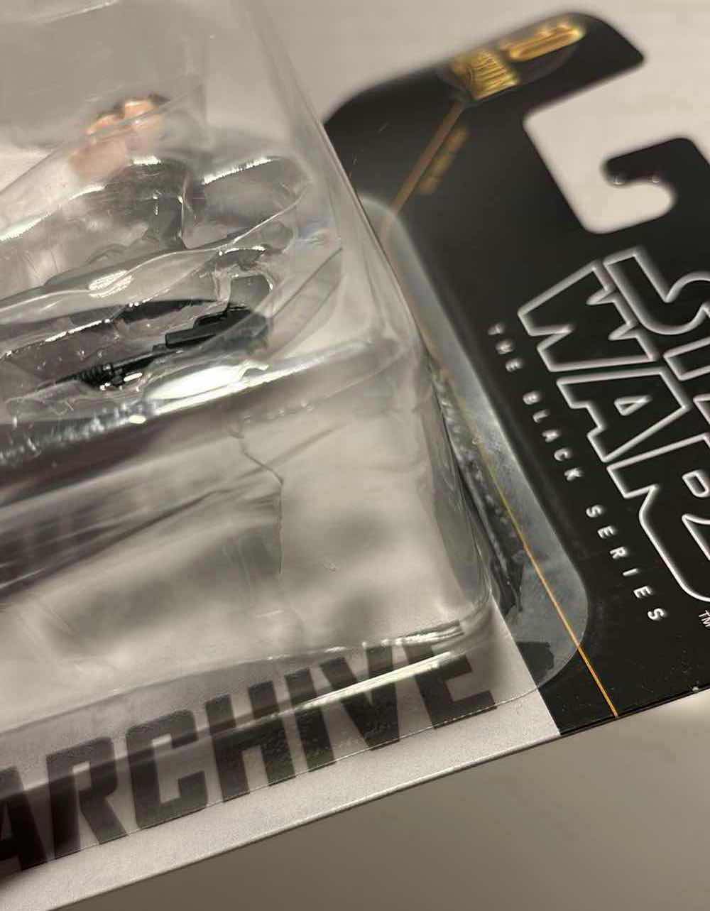 Photo 1 of NEW HASBRO STAR WARS 50TH ANNIVERSARY THE BLACK SERIES ACTION FIGURE & ACCESSORIES “PRINCESS LEIA ORGANA”
