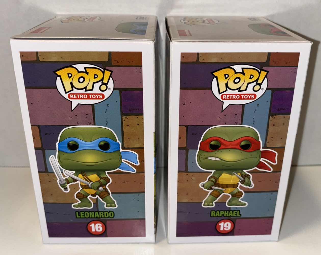 Photo 1 of NEW FUNKO POP! RETRO TOYS VINYL FIGURE, 2-PACK TEENAGE MUTANT NINJA TURTLES #16 LEONARDO & #19 RAPHAEL