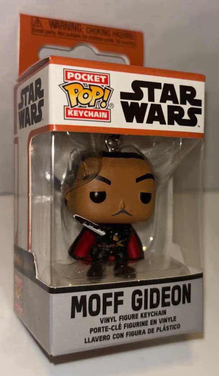 Photo 1 of NEW FUNKO POP! STAR WARS THE MANDALORIAN BOBBLE-HEAD VINYL FIGURE, 2-PACK #329 KUIIL & POCKET POP! KEYCHAIN “MOFF GIDEON”
