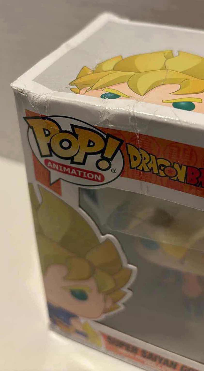 Photo 6 of NEW FUNKO POP! ANIMATION DRAGONBALL Z VINYL FIGURE, #860 SUPER SAIYAN GOKU FIRST APPEARANCE