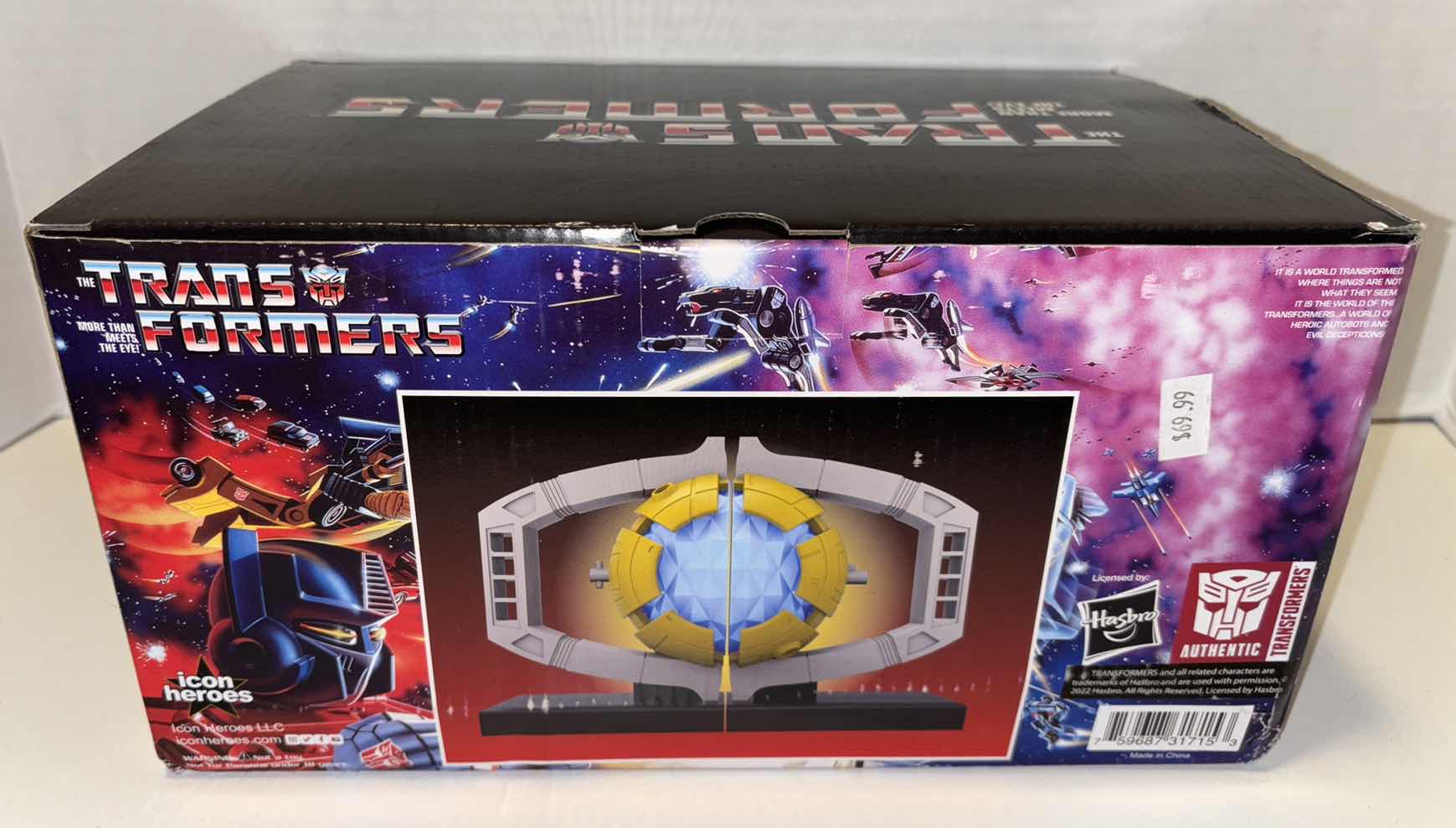 Photo 1 of $70 NEW ICON HEROES THE TRANSFORMERS LIMITED EDITION  MATRIX OF LEADERSHIP BOOKEND (#1246 OF 2000)