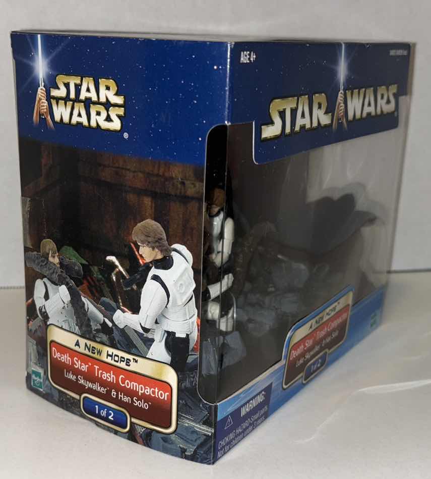 Photo 1 of NEW 2002 HASBRO STAR WARS A NEW HOPE DEATH STAR TRASH COMPACTOR SET OF 2, LUKE SKYWALKER & HAN SOLO (SET 1 OF 2) PRINCESS LEIA & CHEWBACCA (SET 2 OF 2)