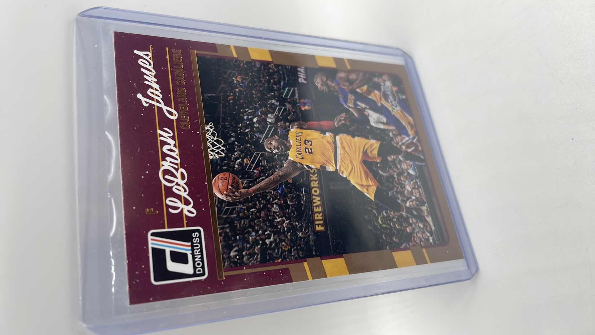 Photo 1 of 2016-17 LEBRON JAMES PANINI CARD 15