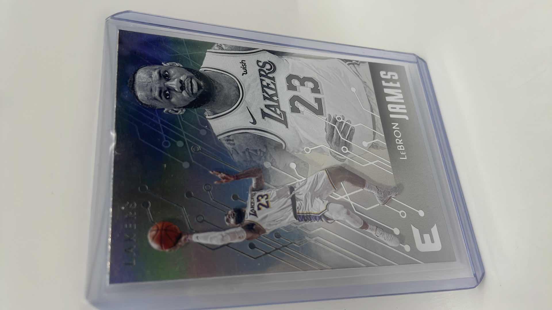 Photo 1 of 2019-20 LEBRON JAMES PANINI CARD 223