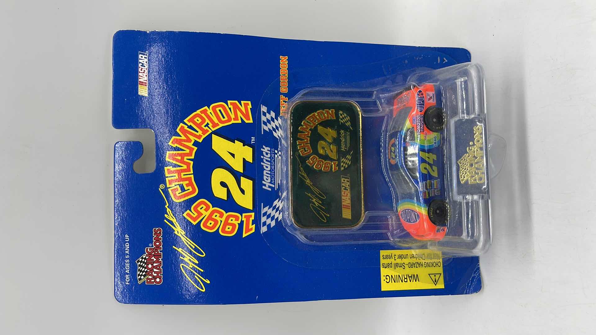 Photo 1 of 1995 JEFF GORDAN DUPONT RAINBOW RACING CHAMPION NASCAR DIECAST 1:64 
