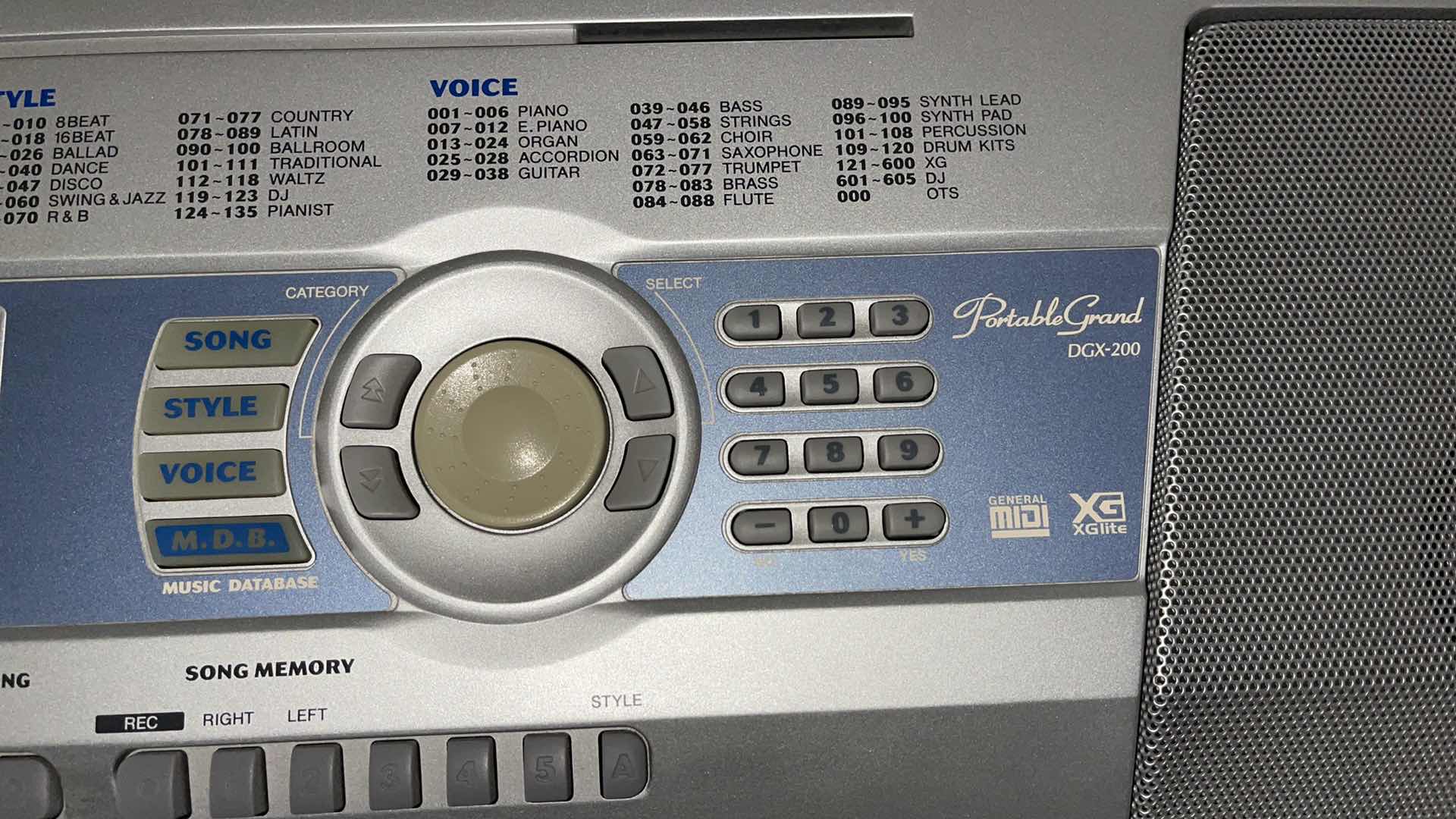 Photo 1 of YAMAHANA PORTABLE GRAND PIANO W STAND MODEL DGX-200