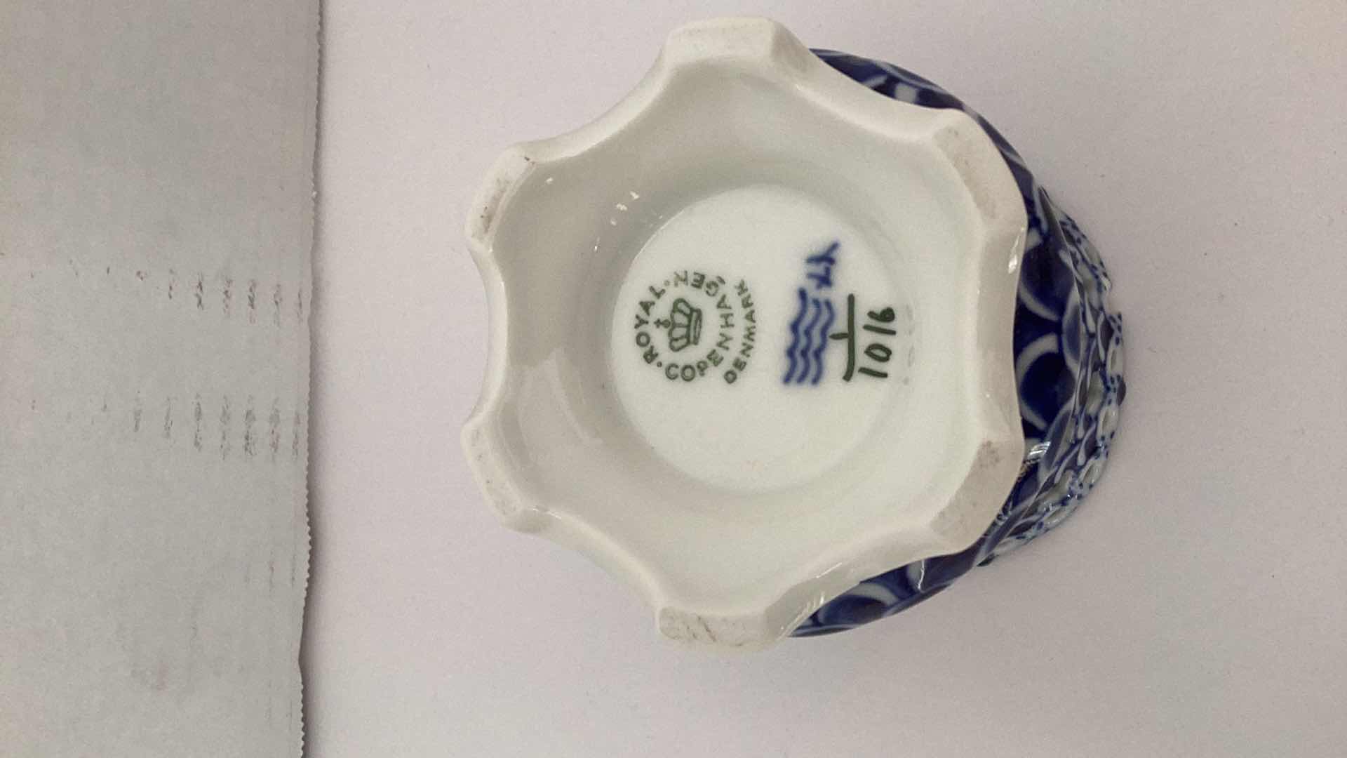 Photo 1 of RARE ROYAL COPENHAGEN BLUE FLUTED FULL LACE VASE 3” X H 4” 