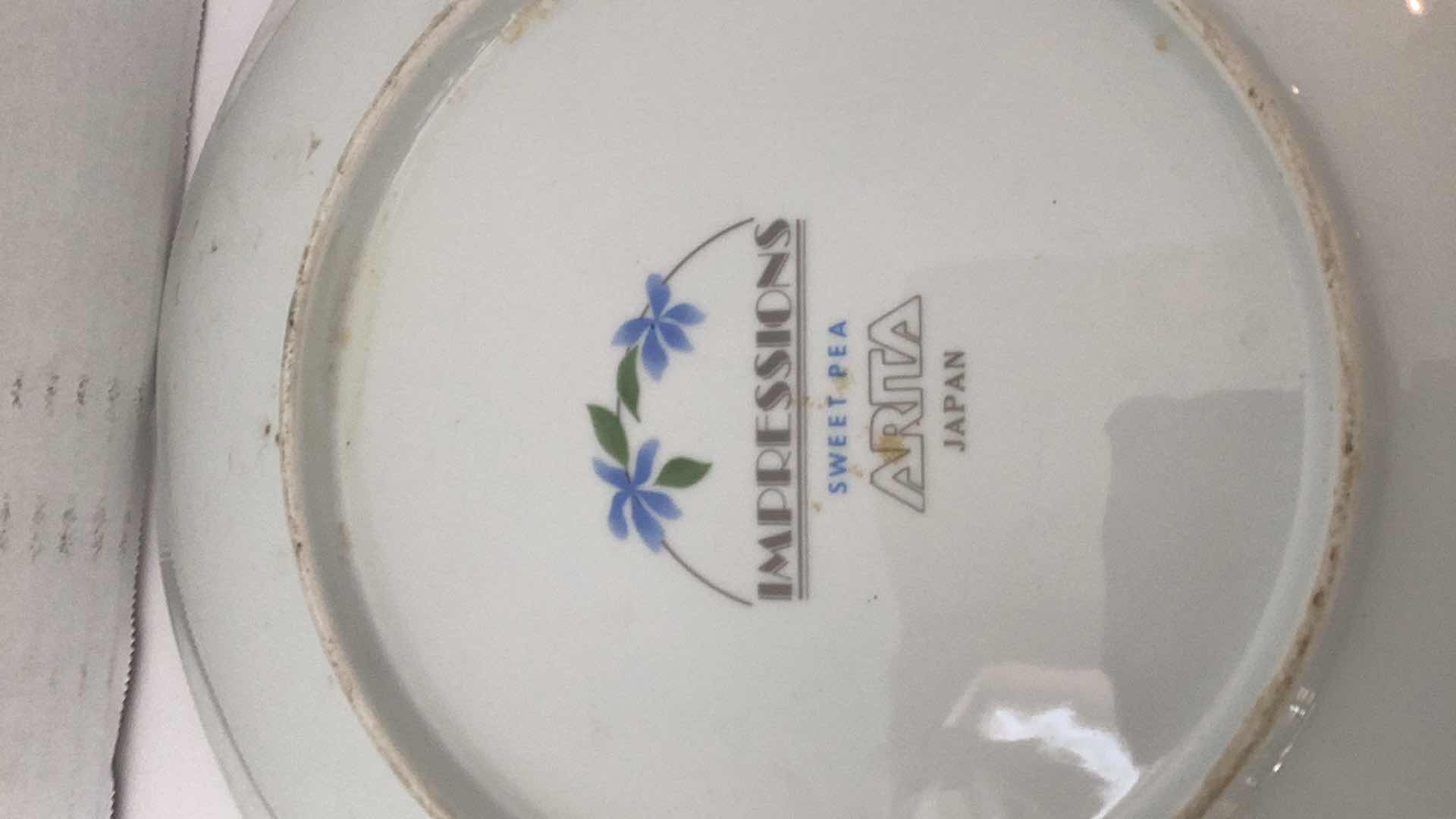 Photo 5 of PAIR OF JAPANESE INSPIRED SERVING PLATES, LARGEST IS 12” WIDE