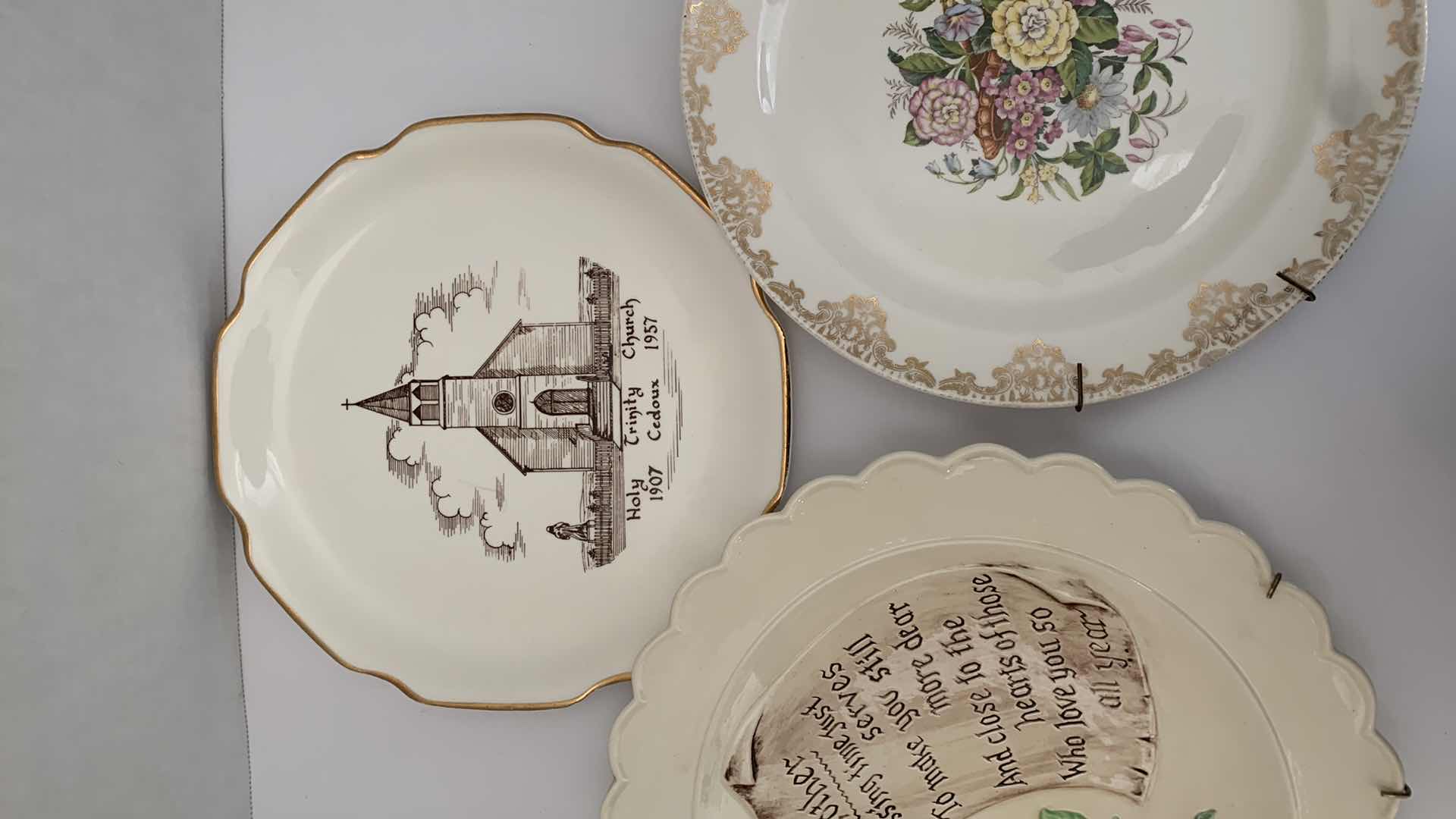 Photo 1 of SET OF 3 HOME DECOR PLATES LARGEST 11” WIDE