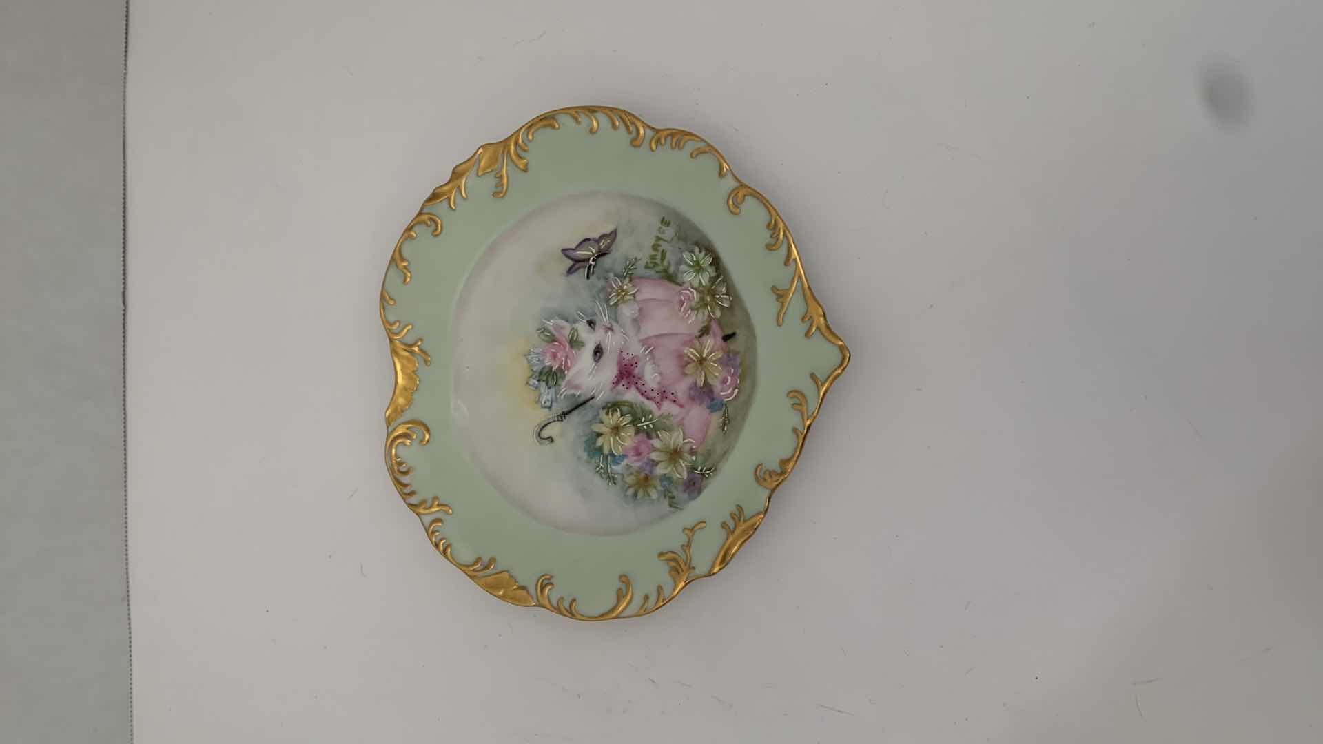 Photo 1 of GRAYCE KITTEN PLATE RETAIL $35 7” WIDE