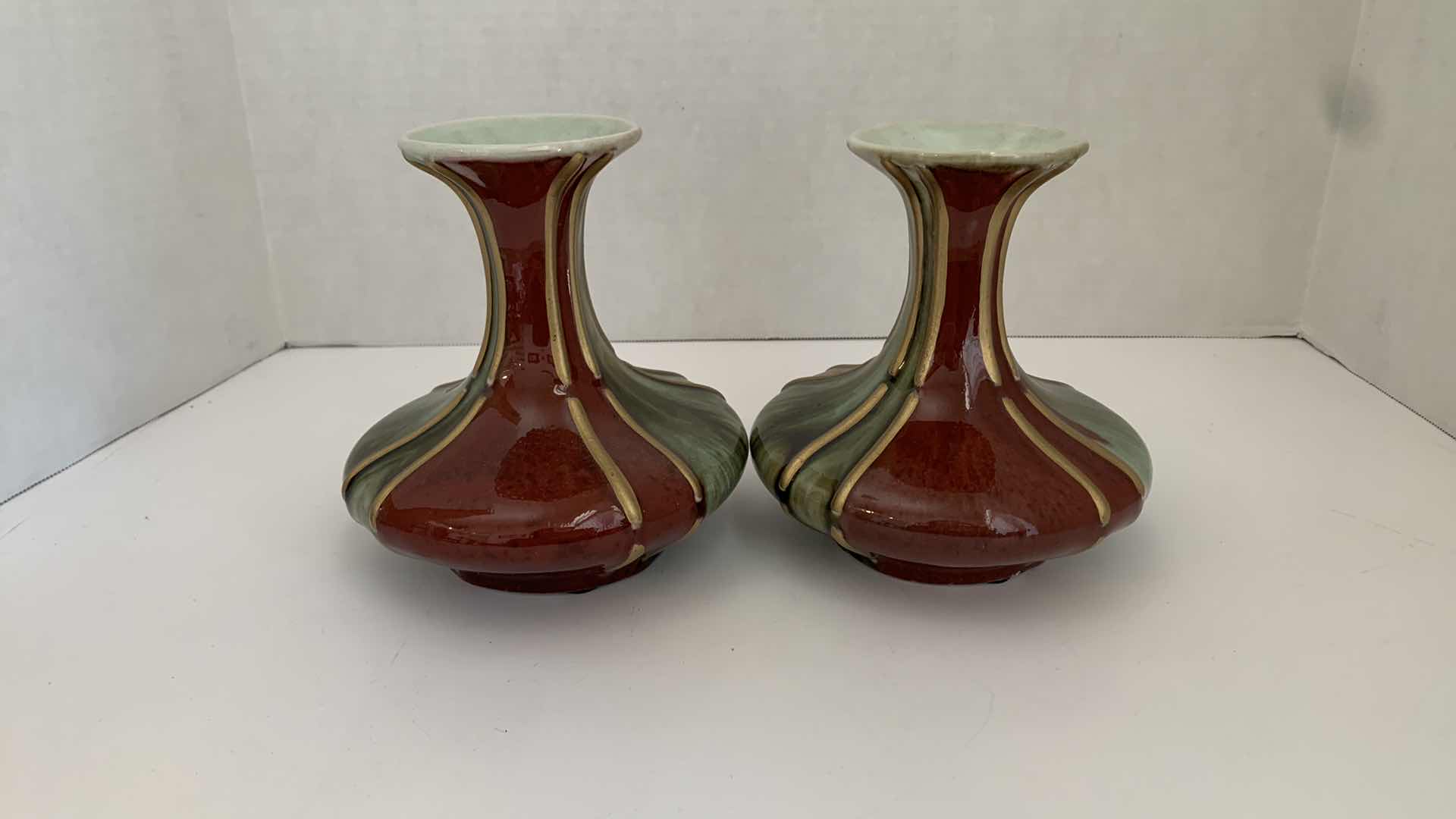 Photo 1 of SET OF 2 VINTAGE ART DECO VASES 6” X 6” H 6.5”