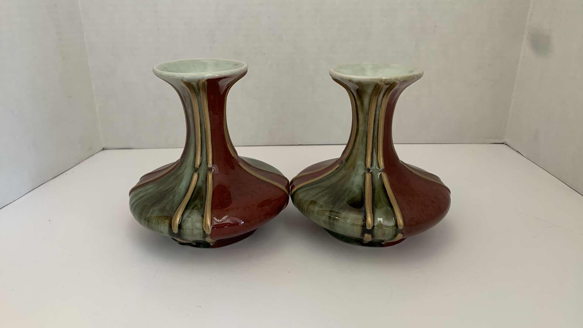 Photo 1 of SET OF 2 VINTAGE ART DECO VASES 6” X 6” H 6.5”