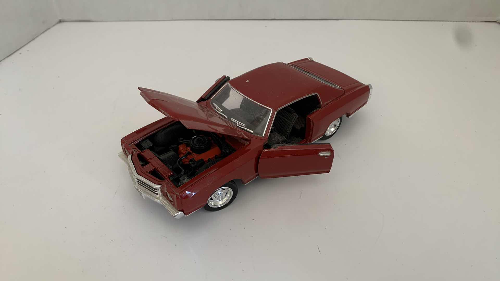 Photo 1 of DIE CAST METAL 1970 MONTE CARLO SS454 8” X 3” H 2.5”