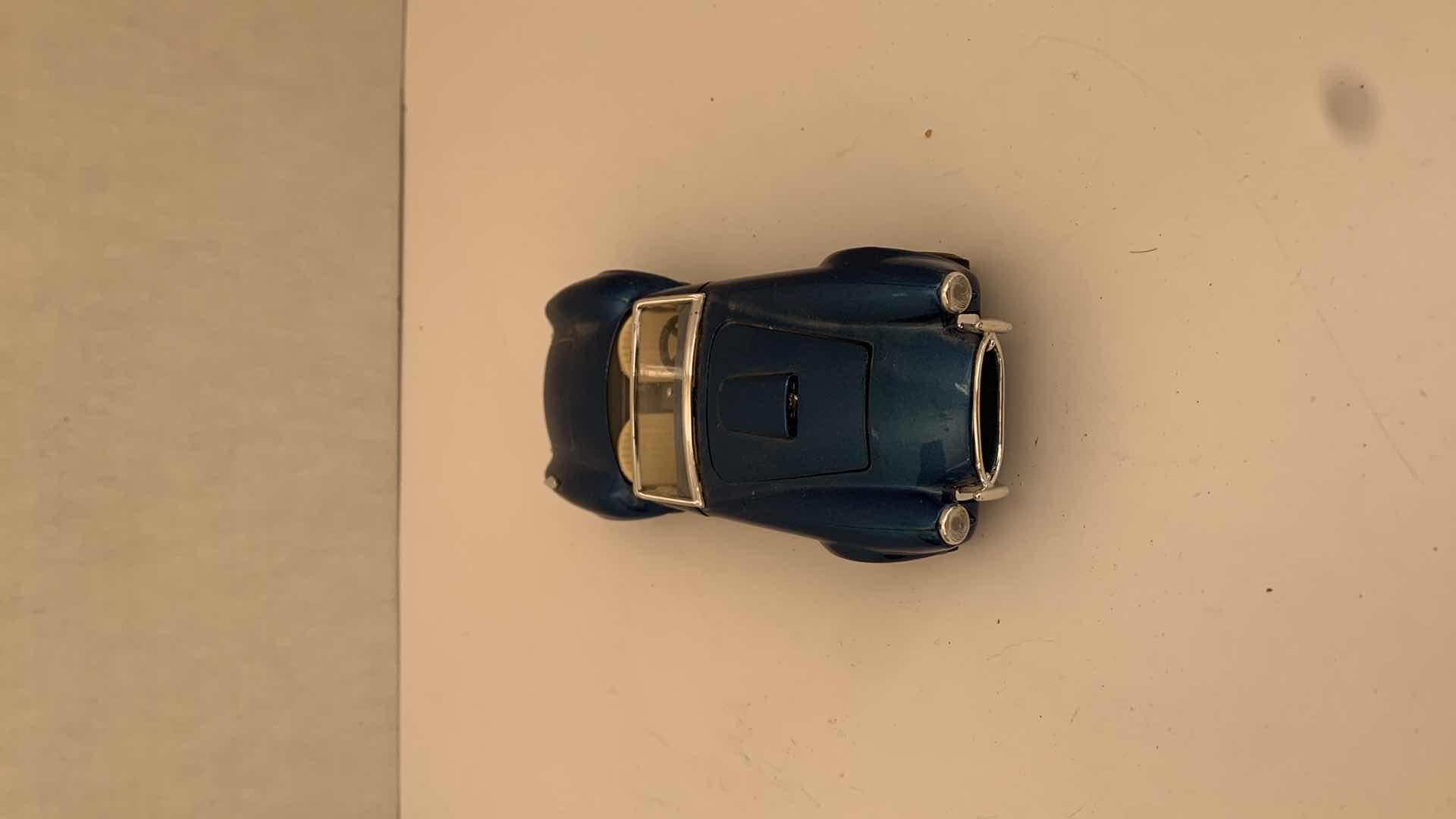 Photo 1 of DIE CAST METAL COBRA 427 7” X 3” H 2”