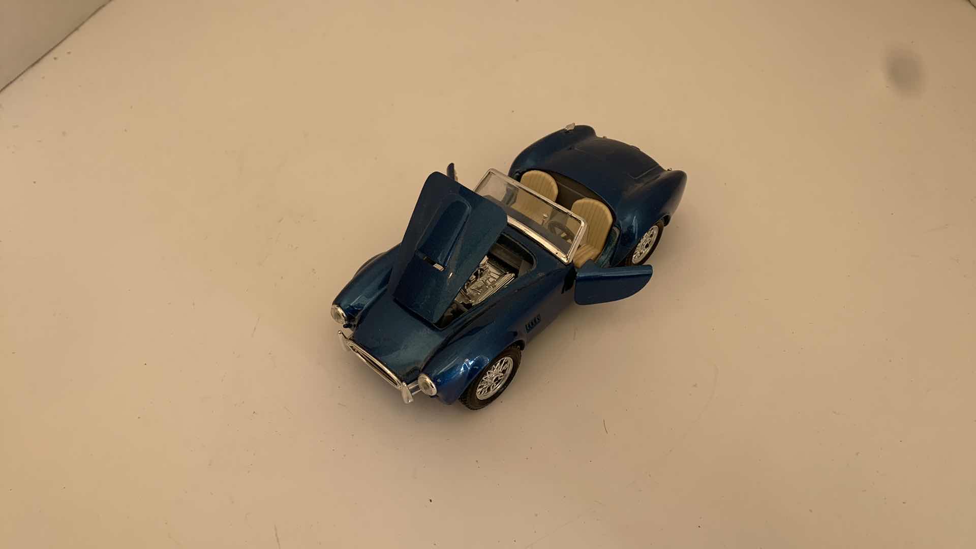 Photo 1 of DIE CAST METAL COBRA 427 7” X 3” H 2”