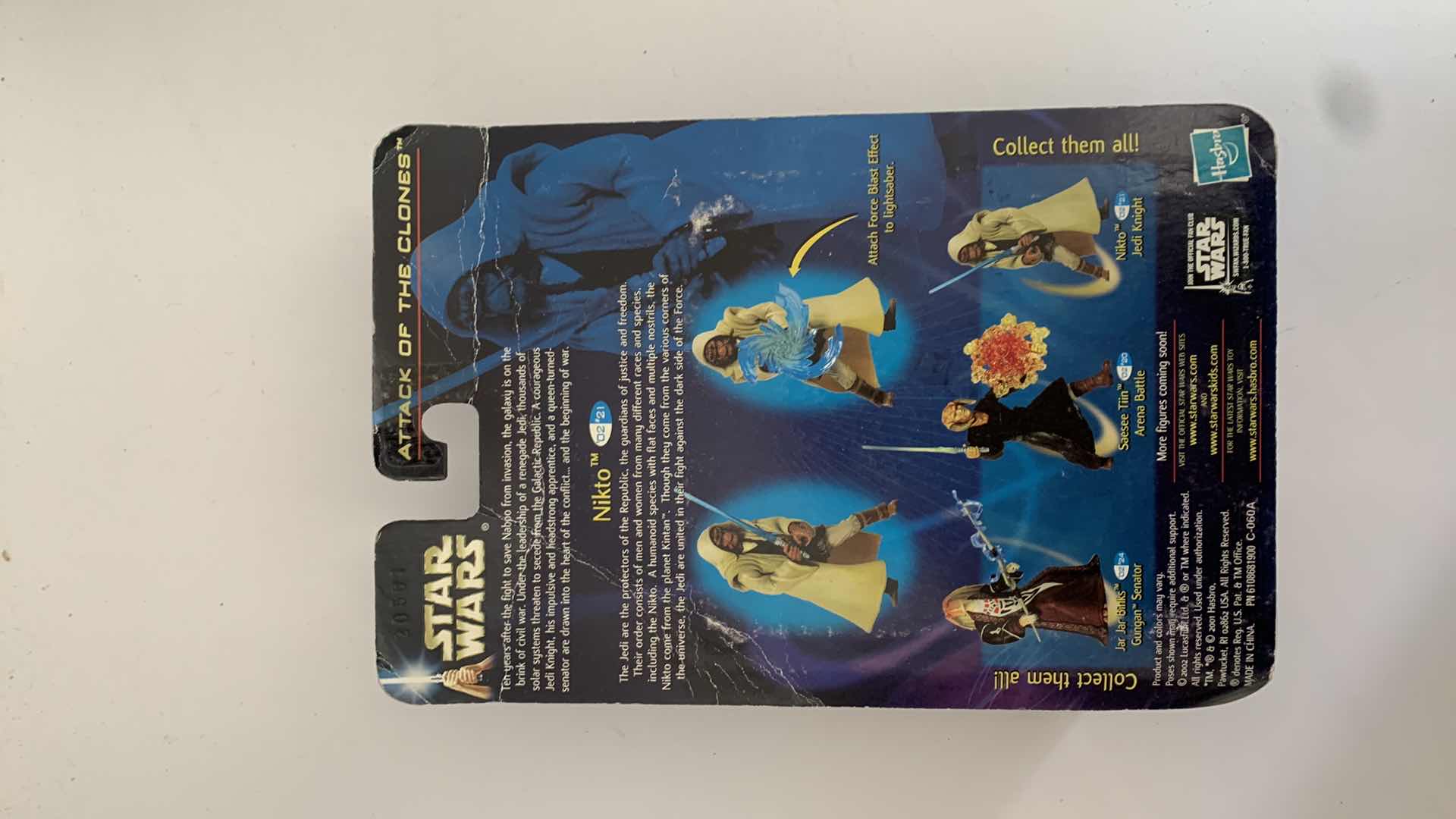 Photo 1 of SET OF 4 STAR WARS FIGURES IN BOX
