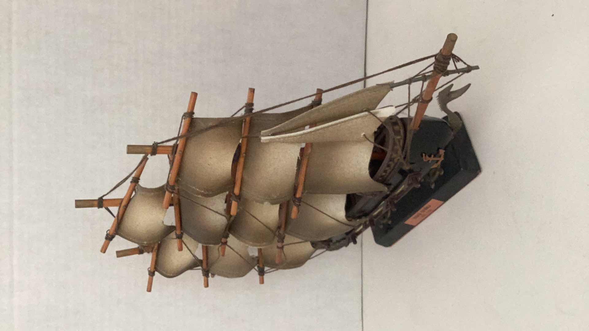 Photo 1 of FRAGATA ESPANOLA 1780 WOODEN SHIP 14” X 3” H 12”