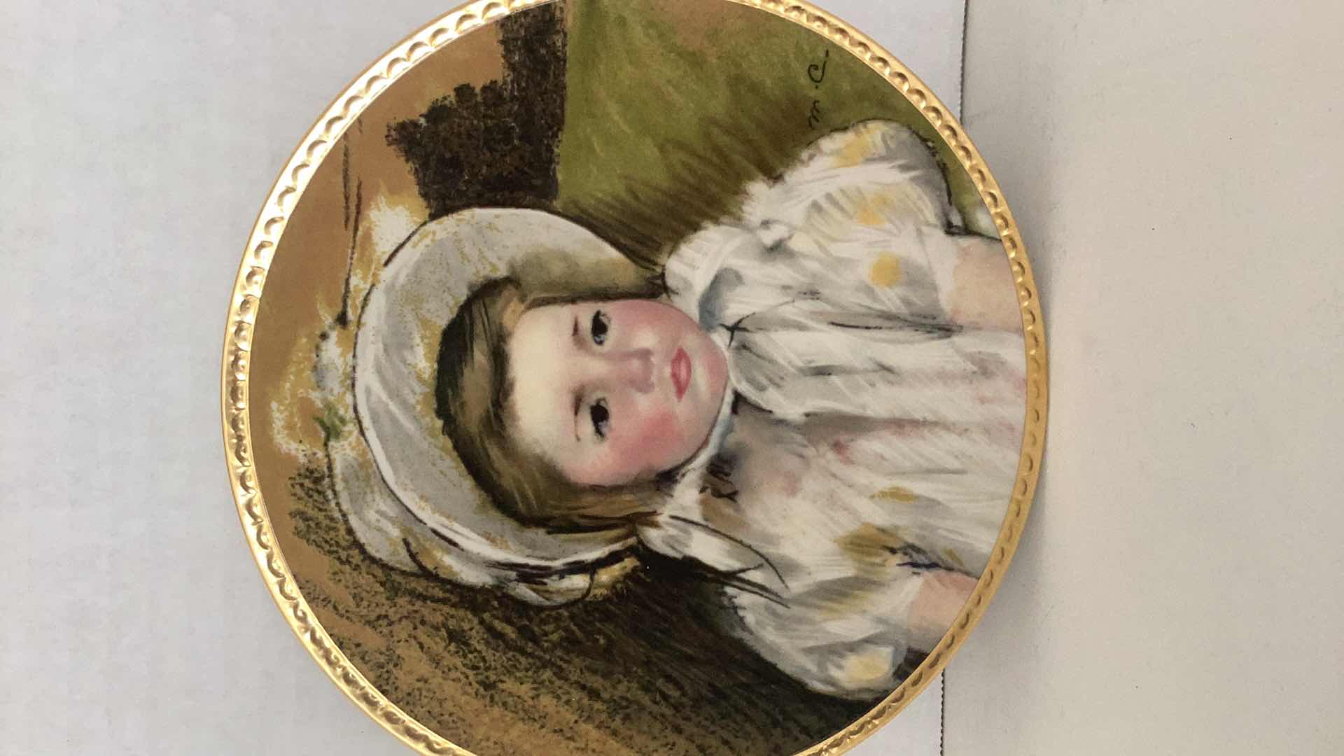 Photo 1 of MARY CASSATT “SIMONE IN WHITE BONNET” PICKARD FINE PORCELAIN COLLECTORS PLATE