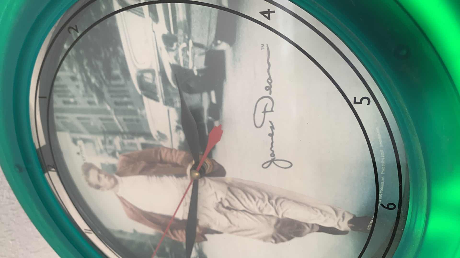 Photo 4 of COLLECTIBLE VINTAGE JAMES DEAN LIGHT UP CLOCK, 25” ROUND