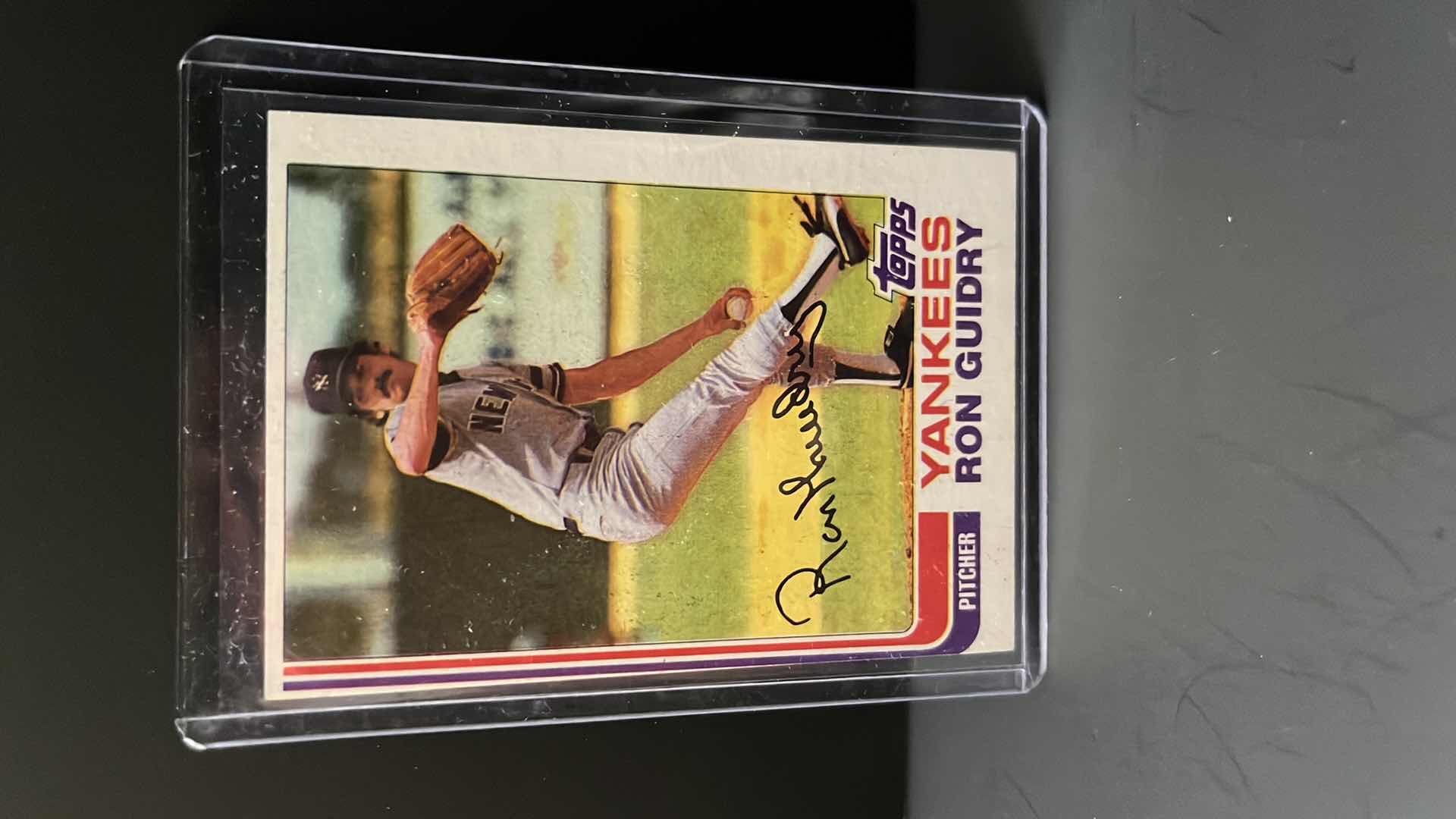 Photo 1 of 1982 TOPPS BASEBALL CARD RON GUIDRY YANKEES