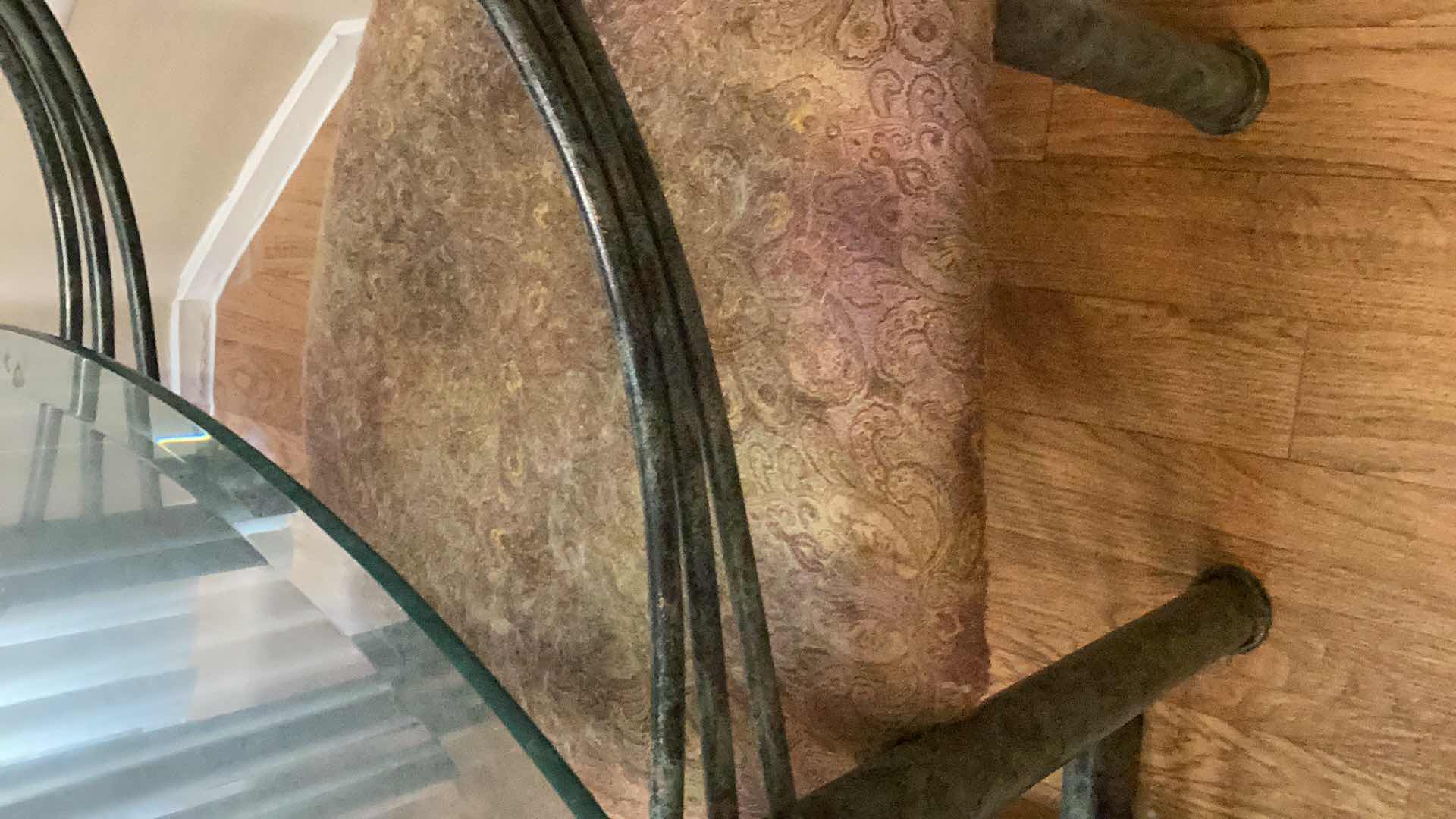 Photo 4 of GREEK INSPIRED DINING TABLE WITH 4 UPHOLSTERED CHAIRS