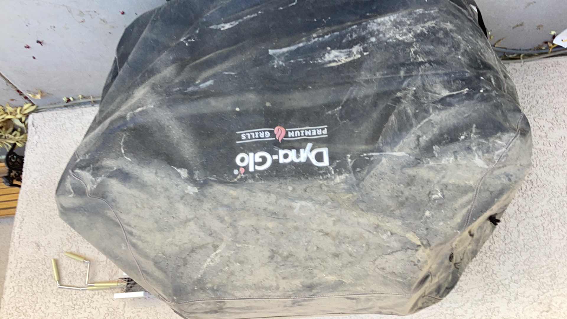 Photo 1 of DYNA-GLOW 4 BURNER GRILL WITH SIDE BURNER AND COVER