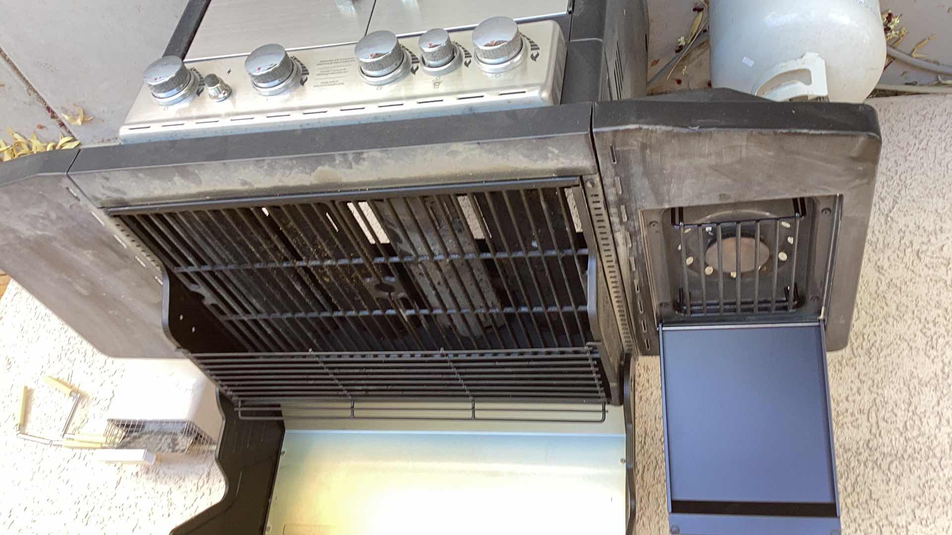 Photo 1 of DYNA-GLOW 4 BURNER GRILL WITH SIDE BURNER AND COVER