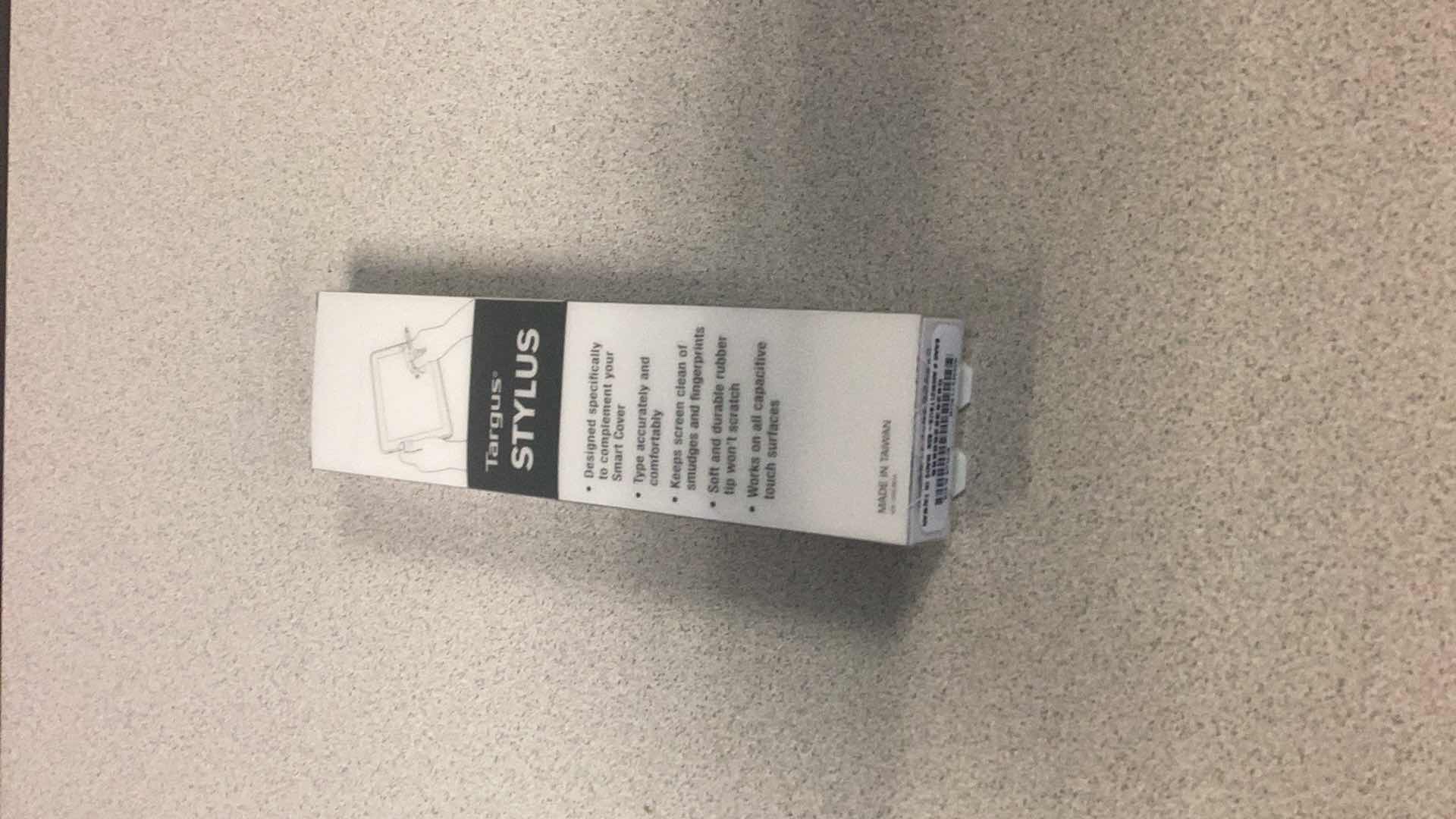 Photo 1 of BOX OF 6 TARGUS STYLUS FOR TABLET DEVICES
