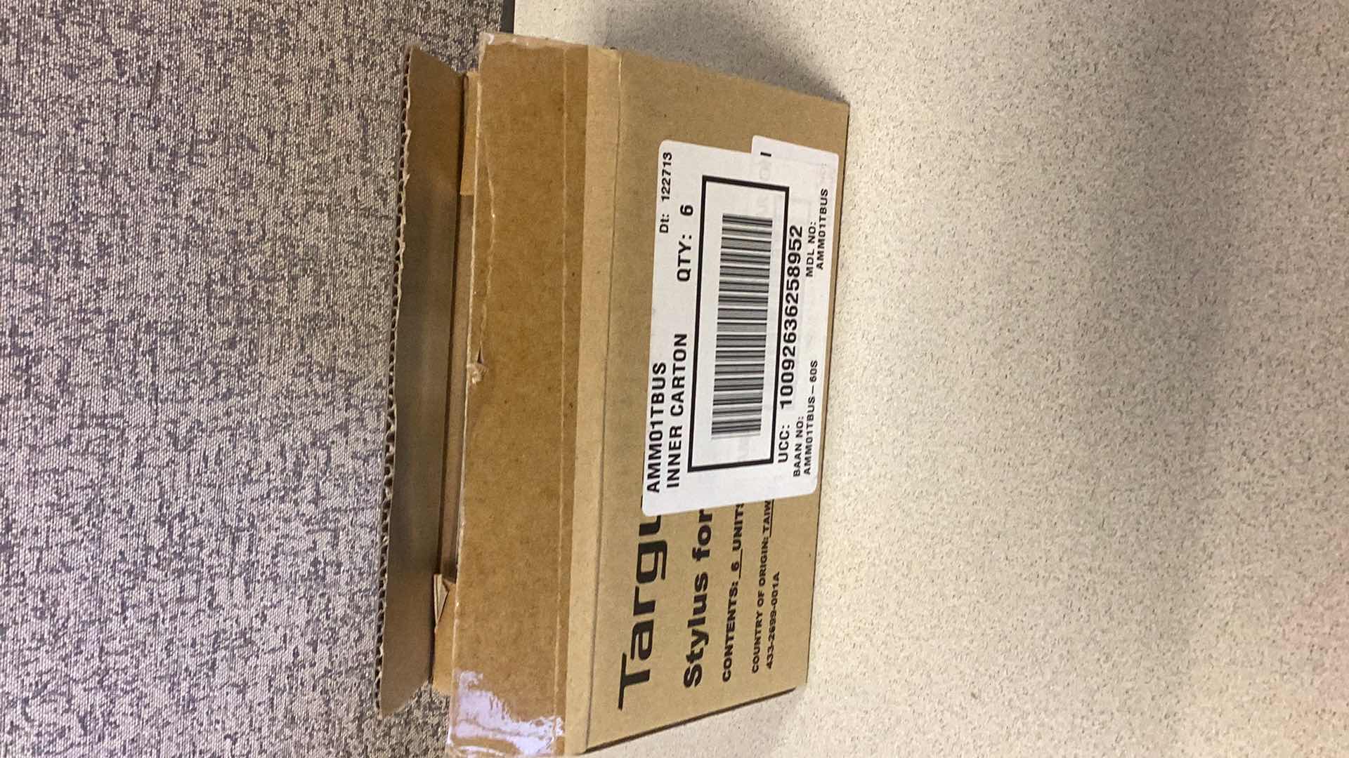 Photo 1 of BOX OF 6 TARGUS STYLUS FOR TABLET DEVICES