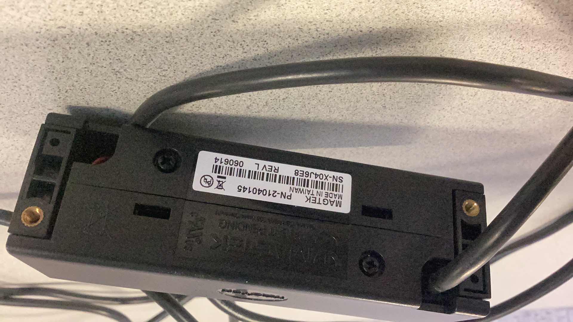 Photo 1 of MAGTEK CARD READER