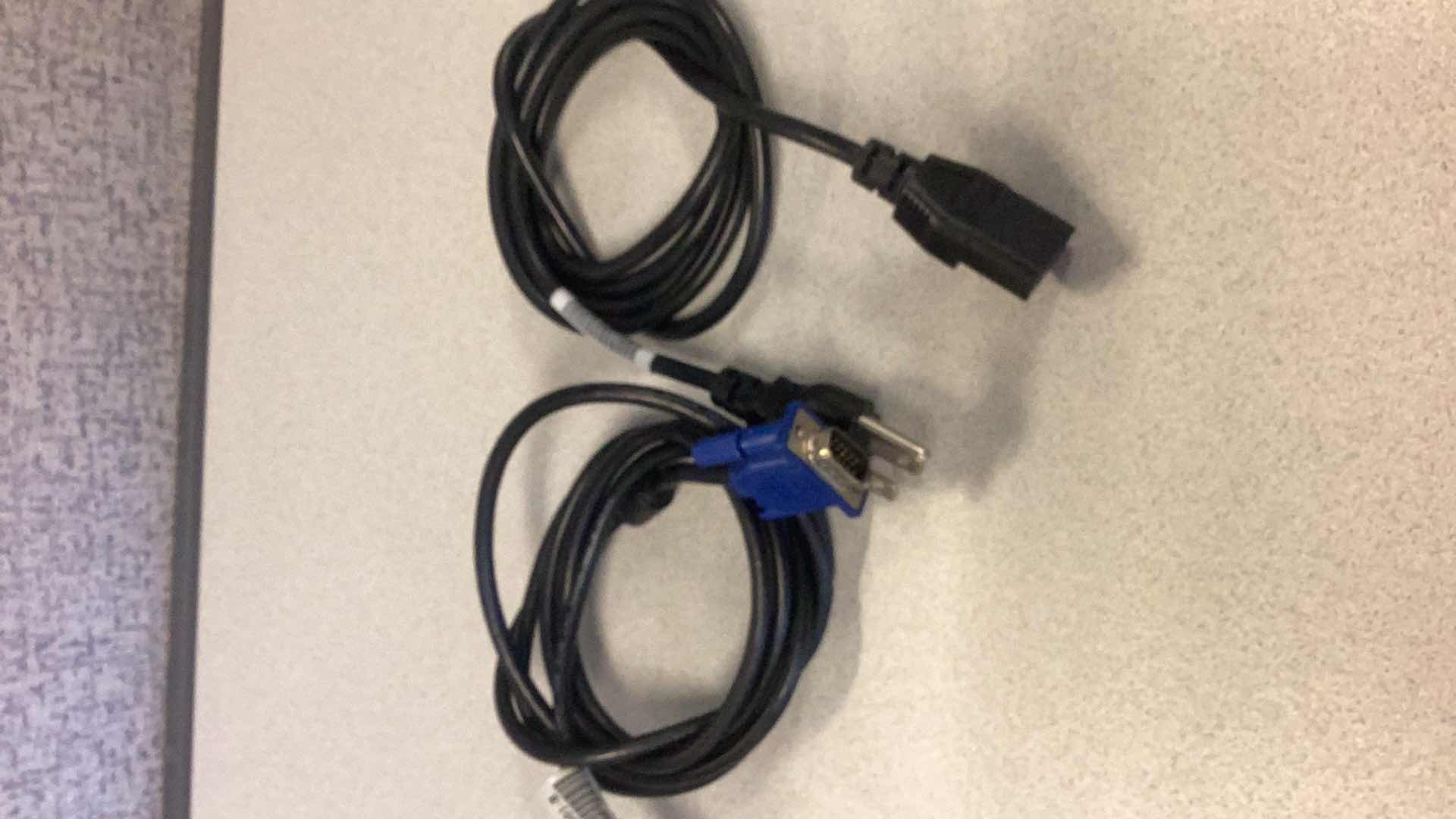 Photo 3 of DELL COMPUTER MONITOR NO STAND E2214HB