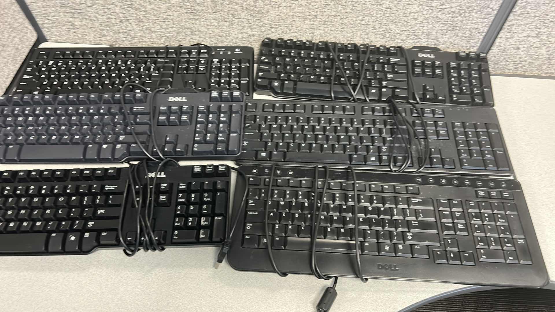 Photo 1 of 6 KEYBOARDS 5 DELL 1 LOGITECH