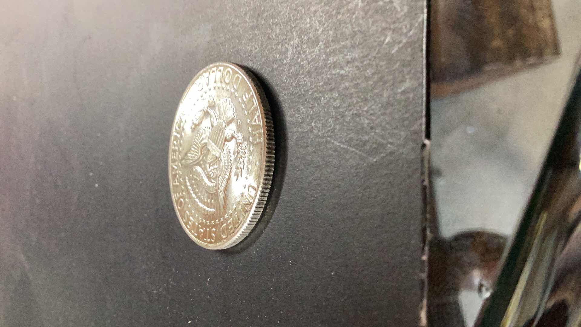 Photo 1 of UNITED STATES 1964 KENNEDY HALF DOLLAR