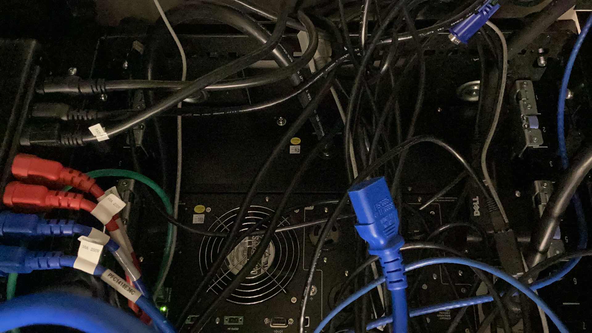 Photo 3 of DELL UPS 4200W  (BUYER TO DISASSEMBLE & REMOVE FROM 2ND STORY OFFICE BUILDING W ELEVATOR)