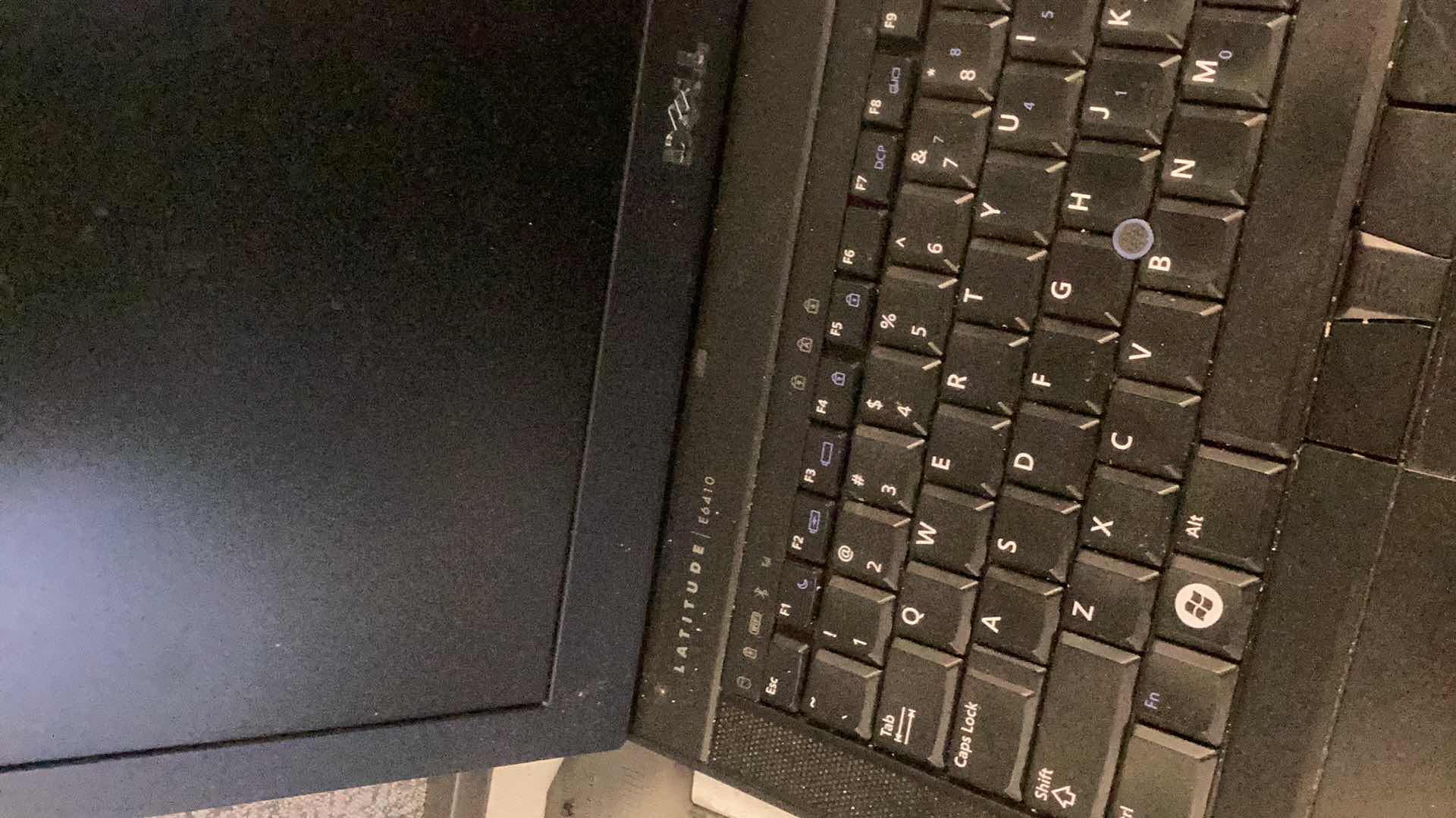 View 2 of DELL LATITUDE E6410 I5 MISSING HARD DRIVE, CADDY AND BOTTOM SCREWS