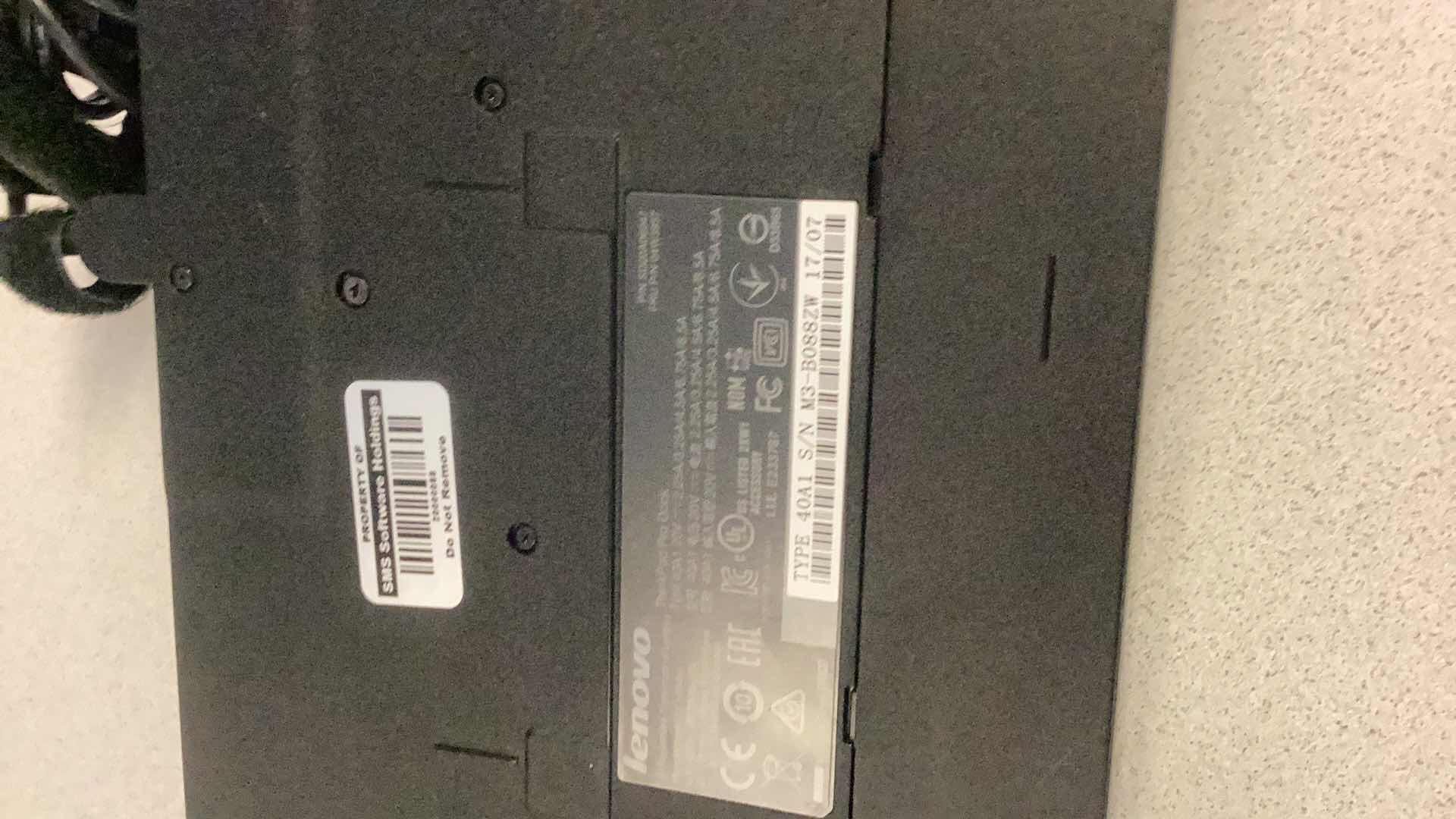 Photo 1 of LENOVO THINKPAD PRO DOCKING STATION