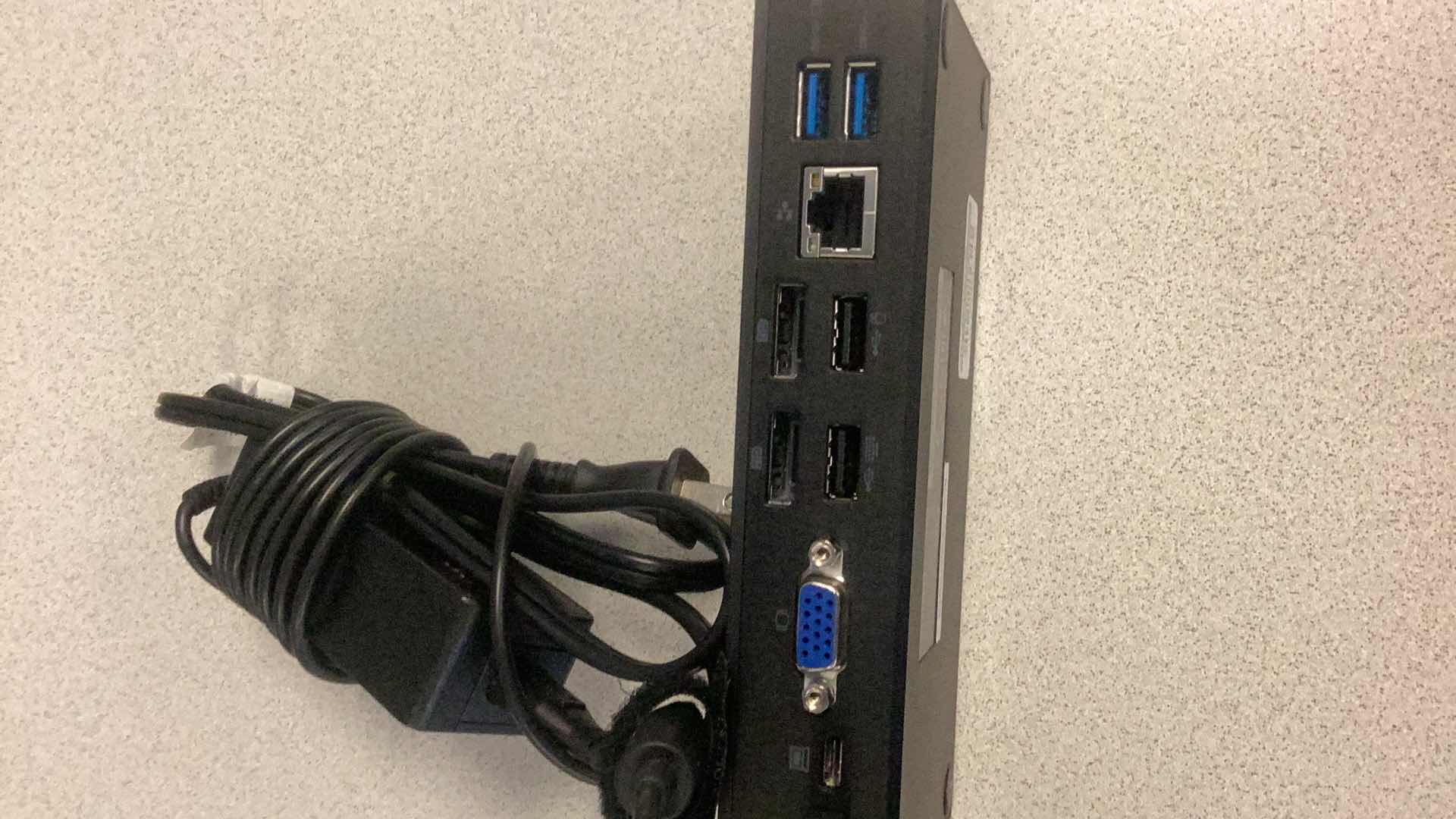 Photo 1 of LENOVO THINKPAD USB C DOCK