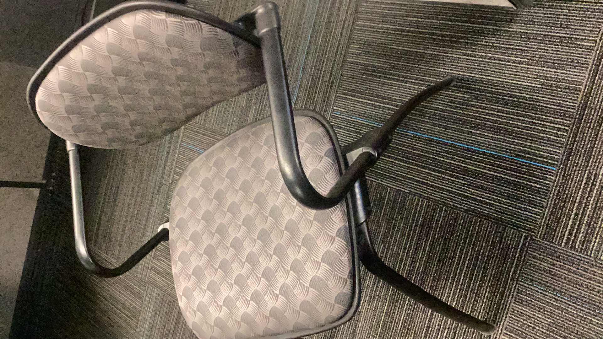 Photo 1 of OFFICE CHAIR