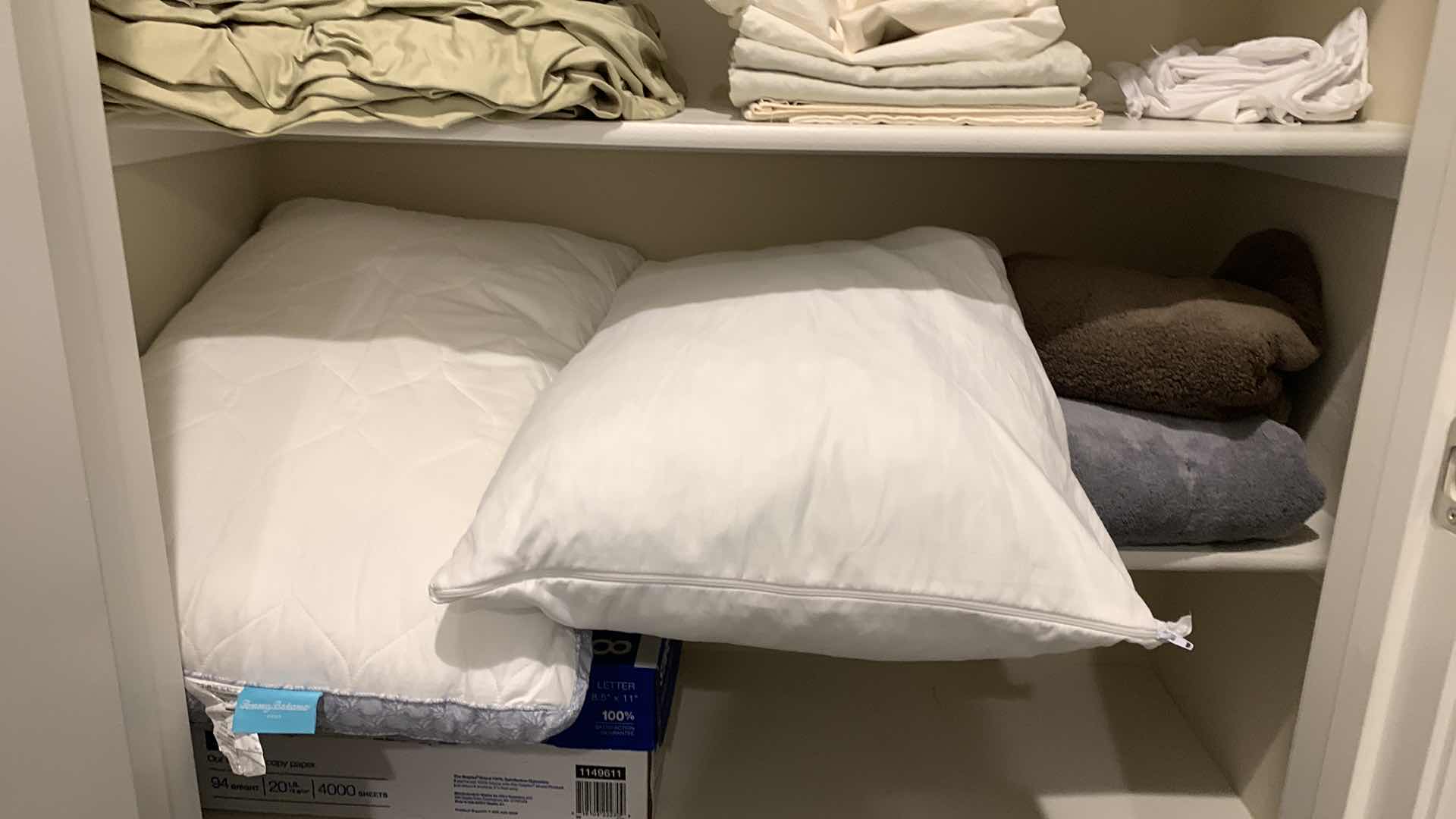 Photo 1 of CONTENTS OF LINEN CABINET