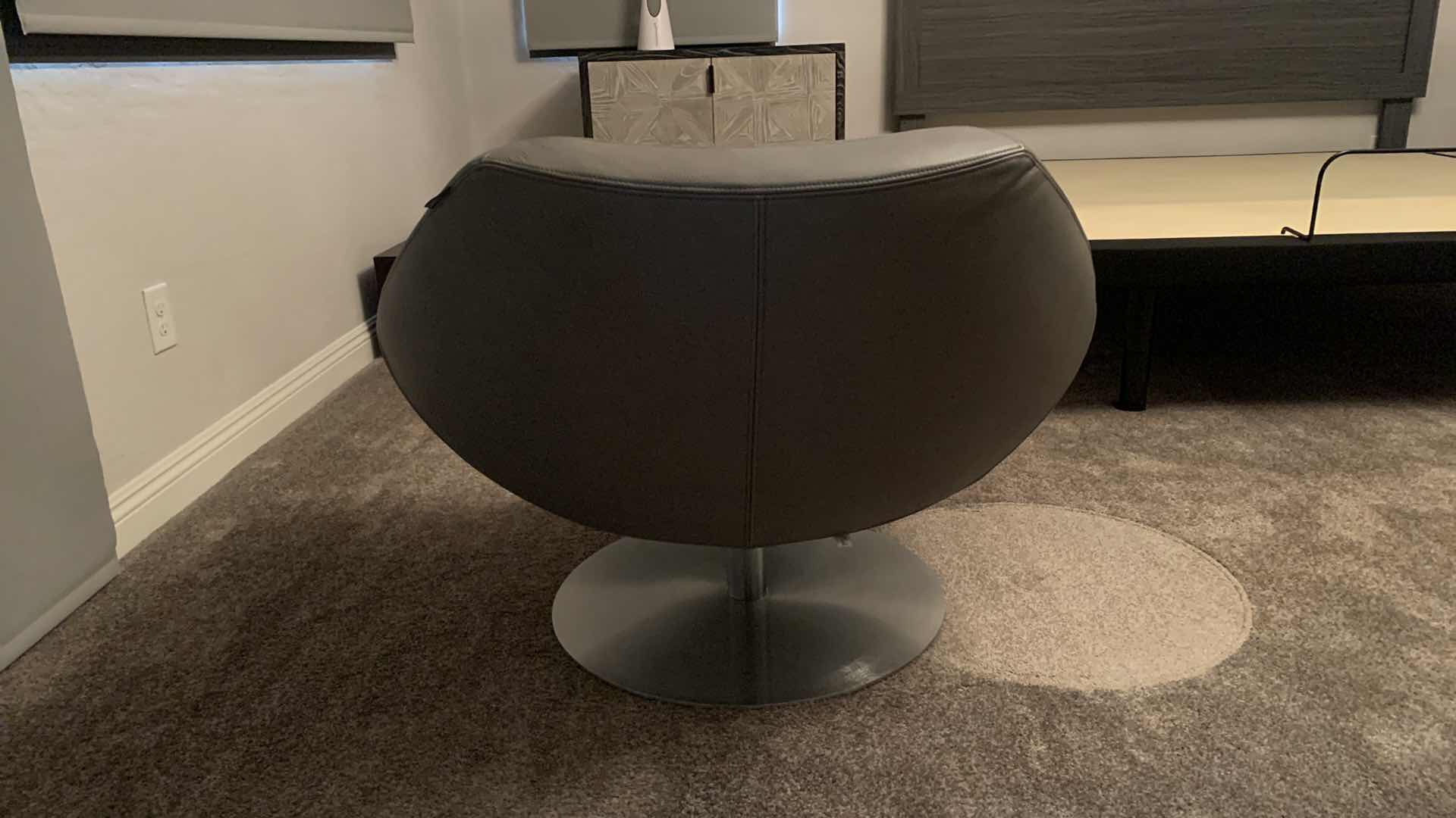 Photo 1 of DESIGNER ROCHE BOBOIS MADE IN ITALY GRAY LEATHER SWIVEL LOW SEATING OCCASIONAL CHAIR W METAL BASE