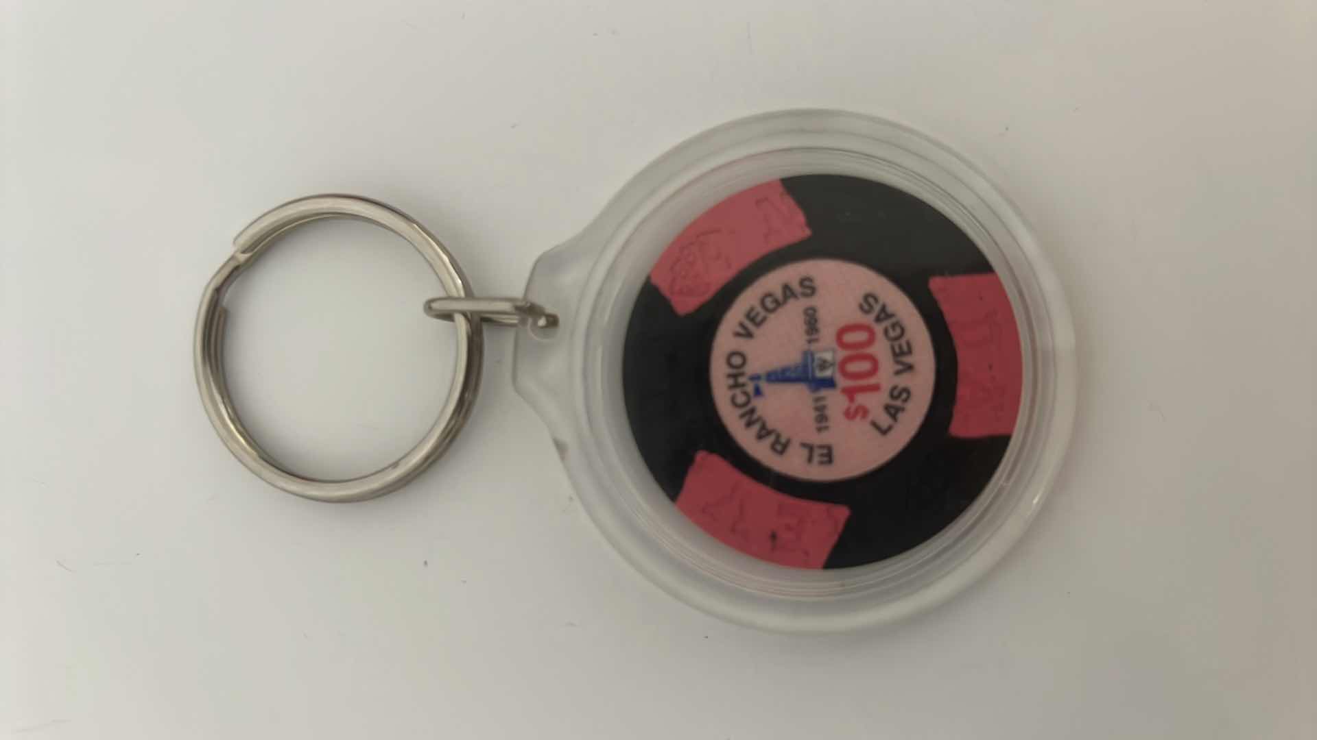 Photo 1 of EL RANCHO 1941-1960 $100 CASINO CHIP ON KEY CHAIN
