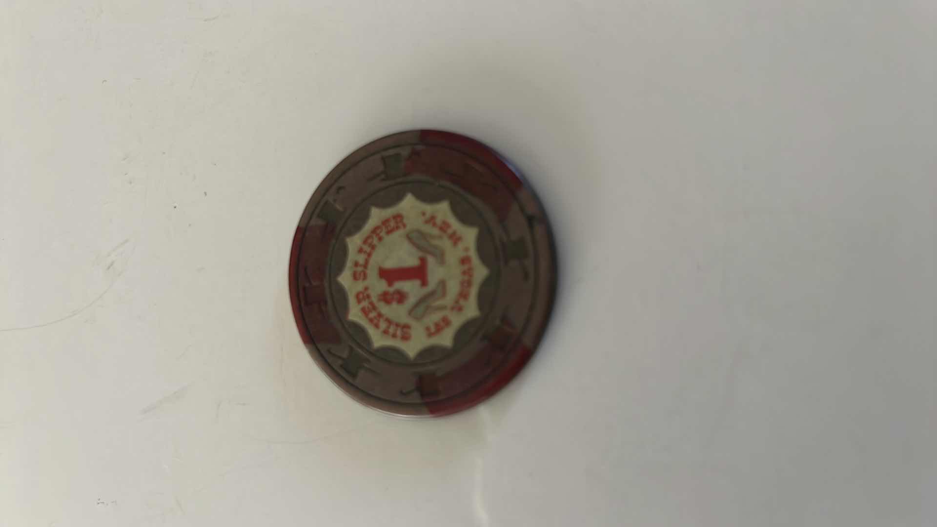 Photo 3 of VINTAGE SILVER SLIPPER $1 CASINO CHIP