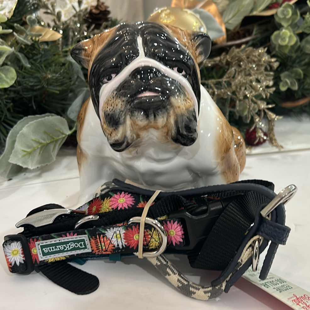 Photo 1 of 4 NEW DOG COLLARS SIZE SMALL