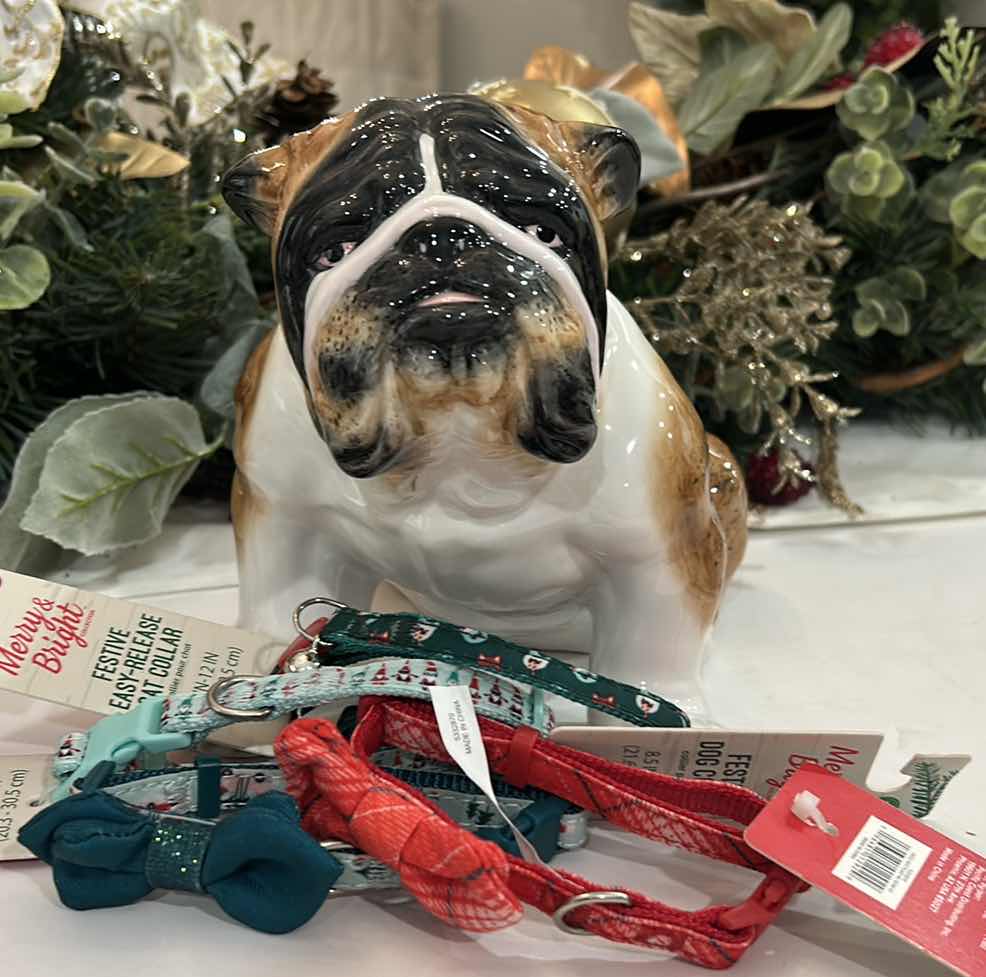 Photo 1 of 4 CHRISTMAS DOG COLLARS SIZE XS