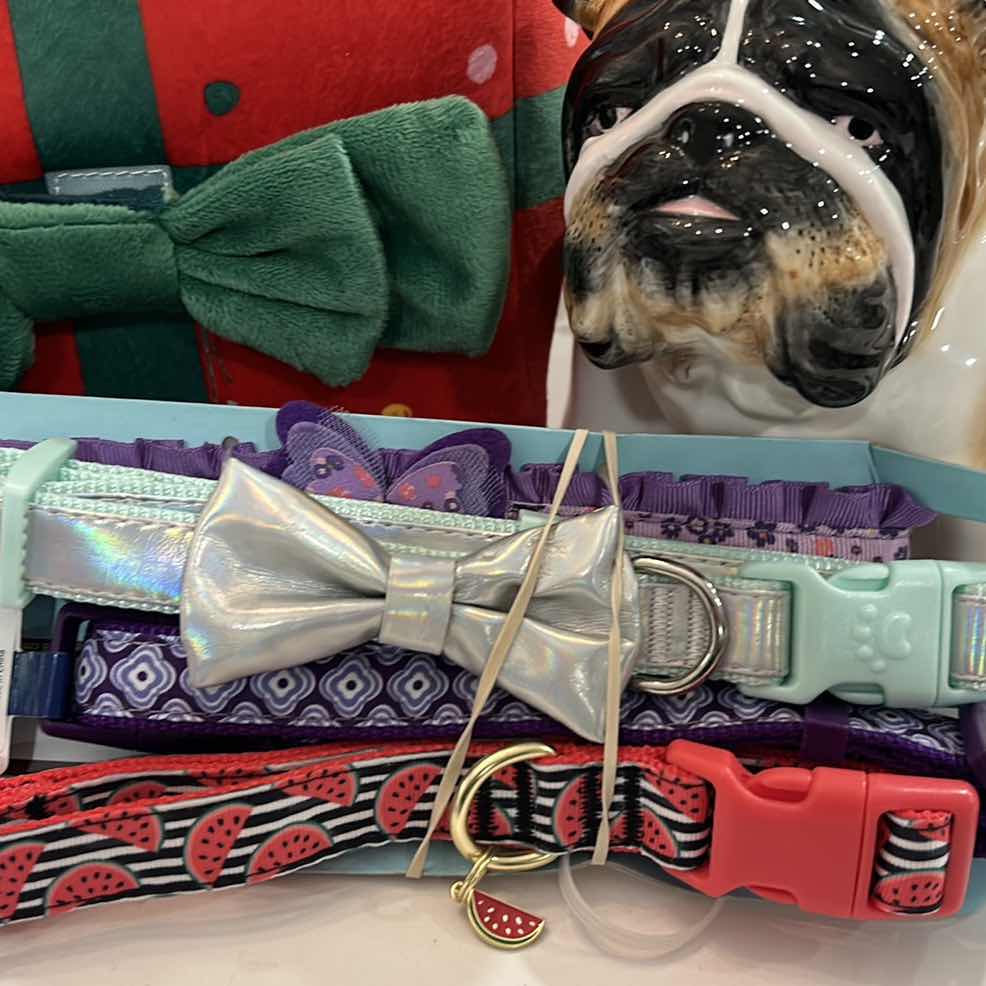 Photo 5 of 4 NEW DOG COLLARS SIZE MED