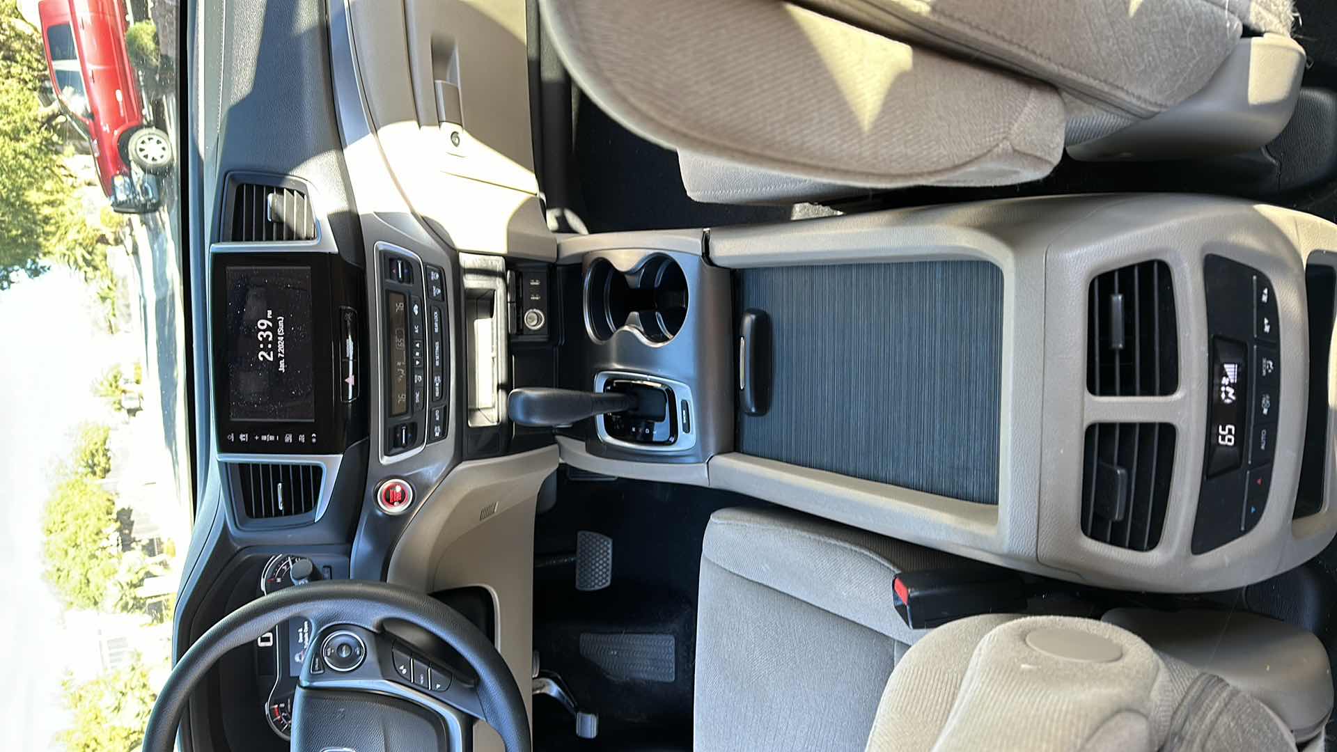 Photo 1 of 2018 WHITE HONDA PILOT W 6 CYL- MILEAGE 41575-(NO ORIGINAL TITLE, BUYER TO TITLE)
