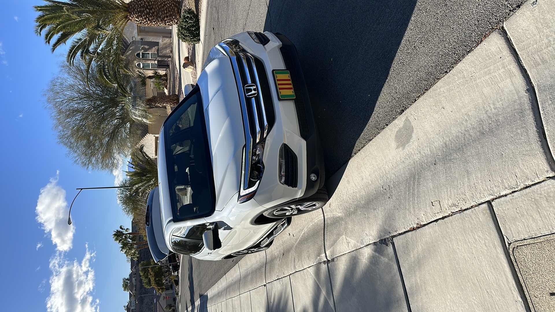 Photo 1 of 2018 WHITE HONDA PILOT W 6 CYL- MILEAGE 41575-(NO ORIGINAL TITLE, BUYER TO TITLE)