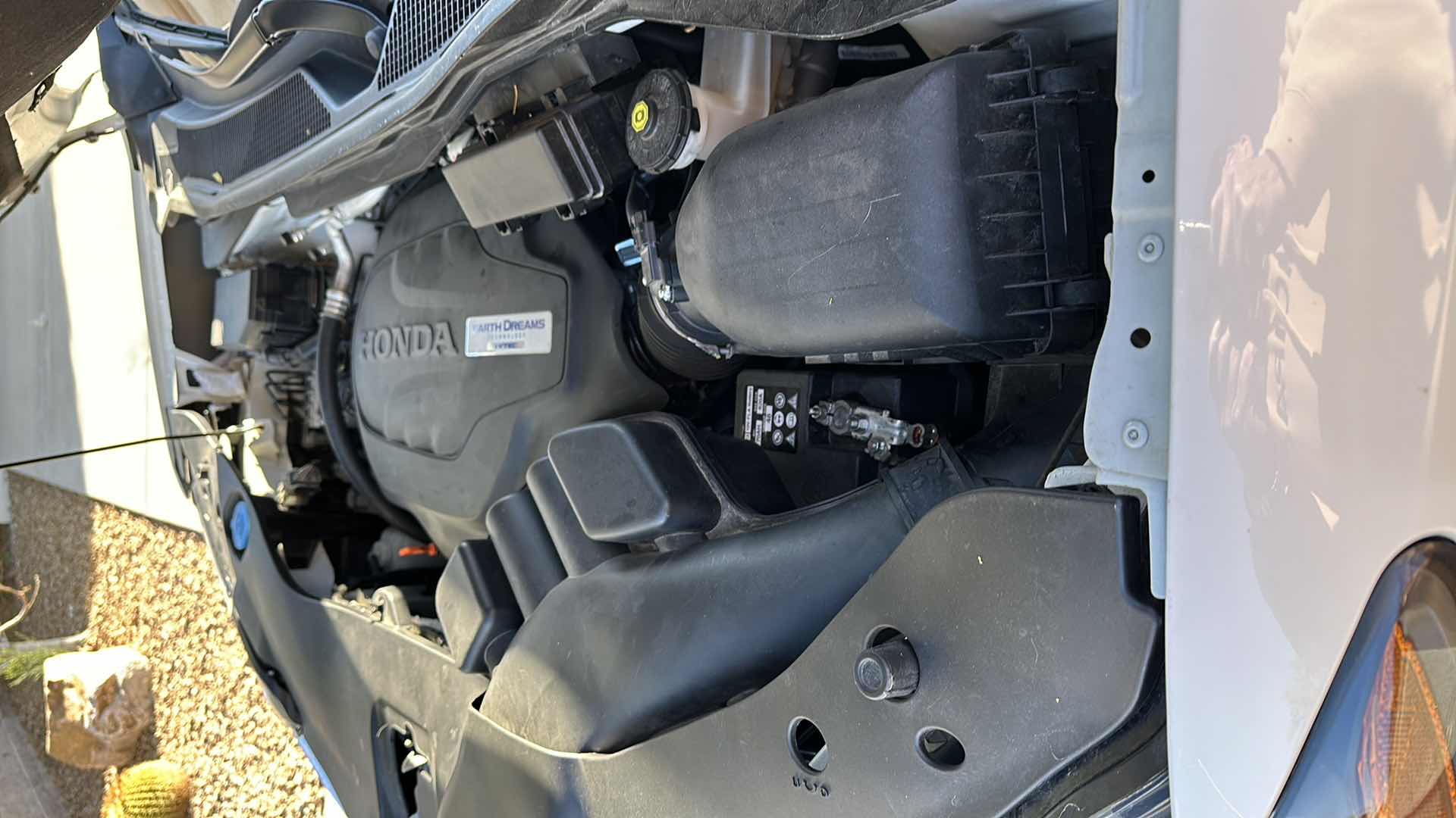 Photo 1 of 2018 WHITE HONDA PILOT W 6 CYL- MILEAGE 41575-(NO ORIGINAL TITLE, BUYER TO TITLE)