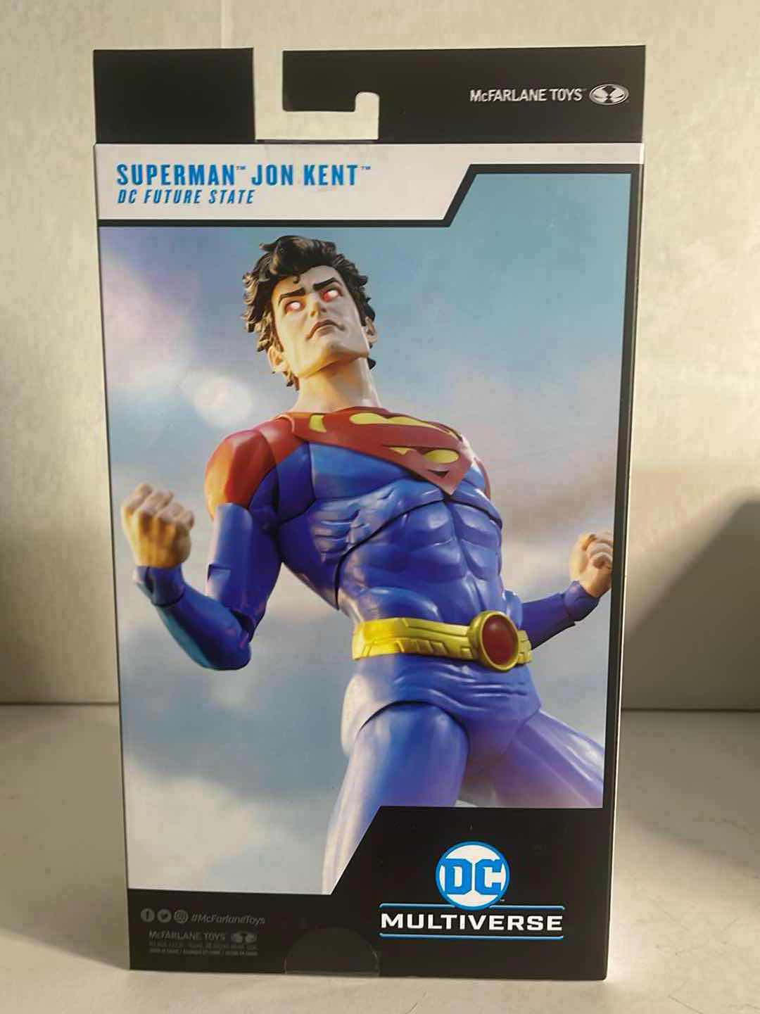 Photo 1 of DC MULTIVERSE DC FUTURE STATE SUPERMAN JON KENT ACTION FIGURE- RETAIL PRICE $22.99